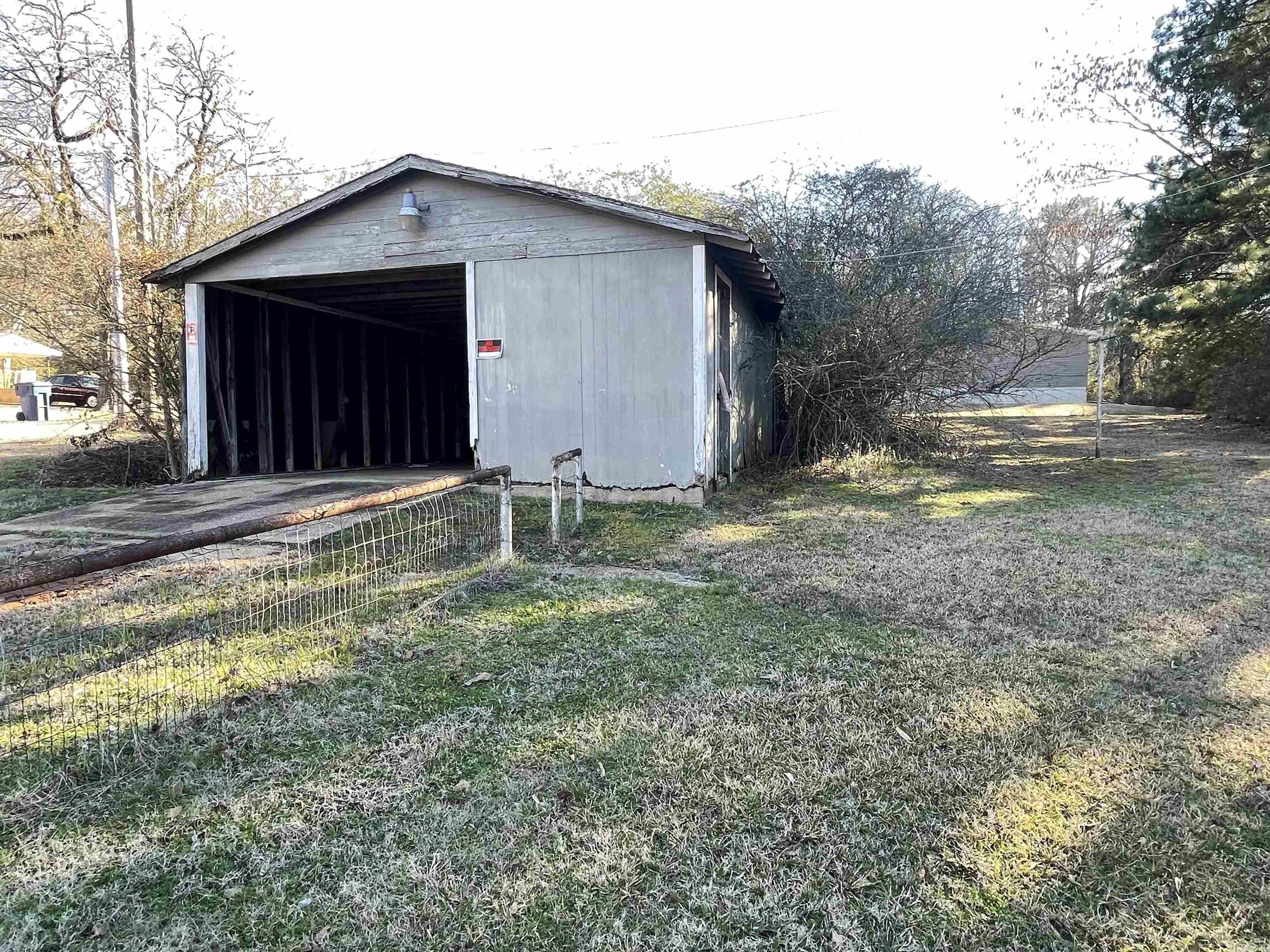 CAMDEN CITY METES & BOUNDS - Residential