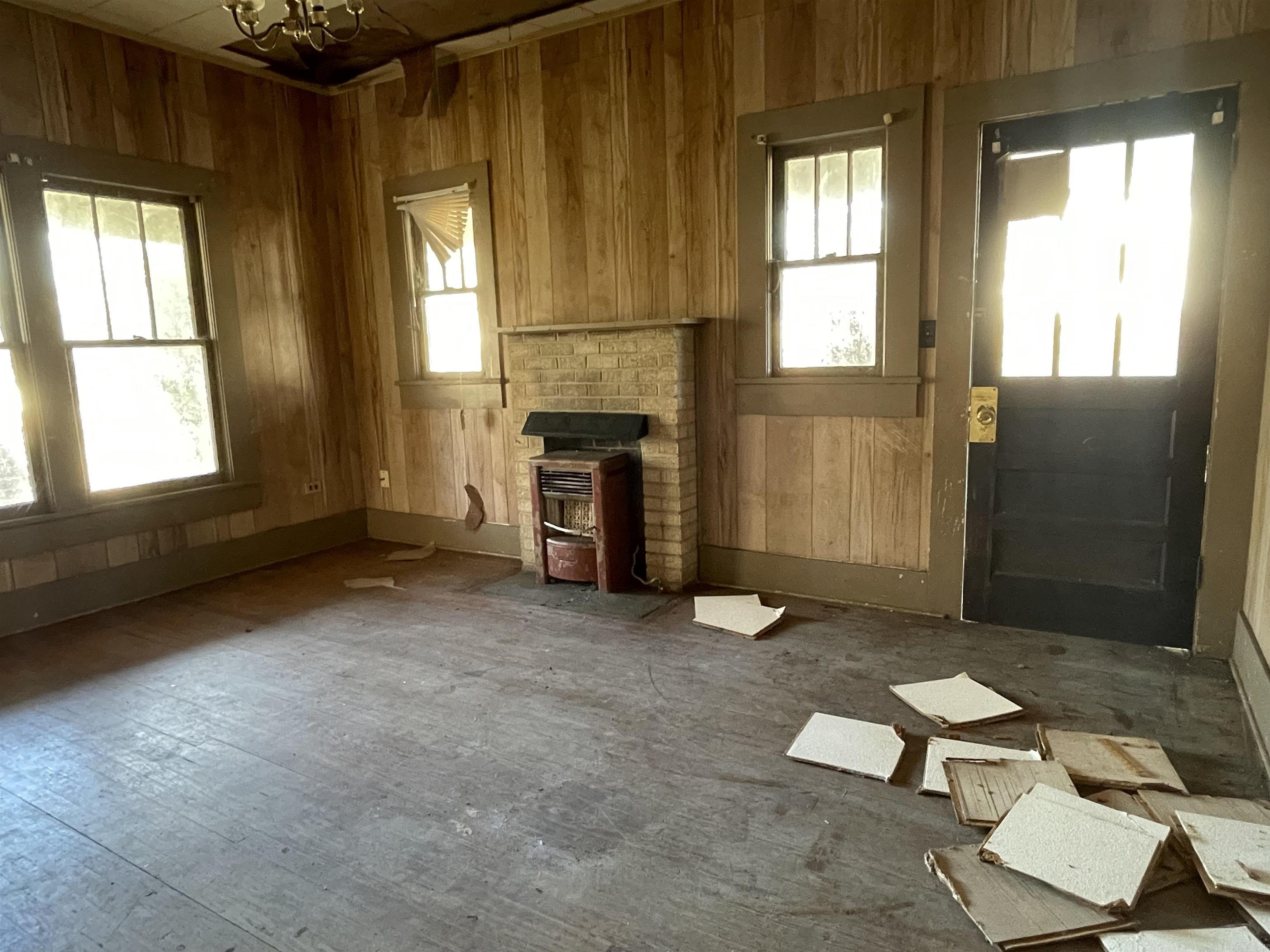 CAMDEN CITY METES & BOUNDS - Residential