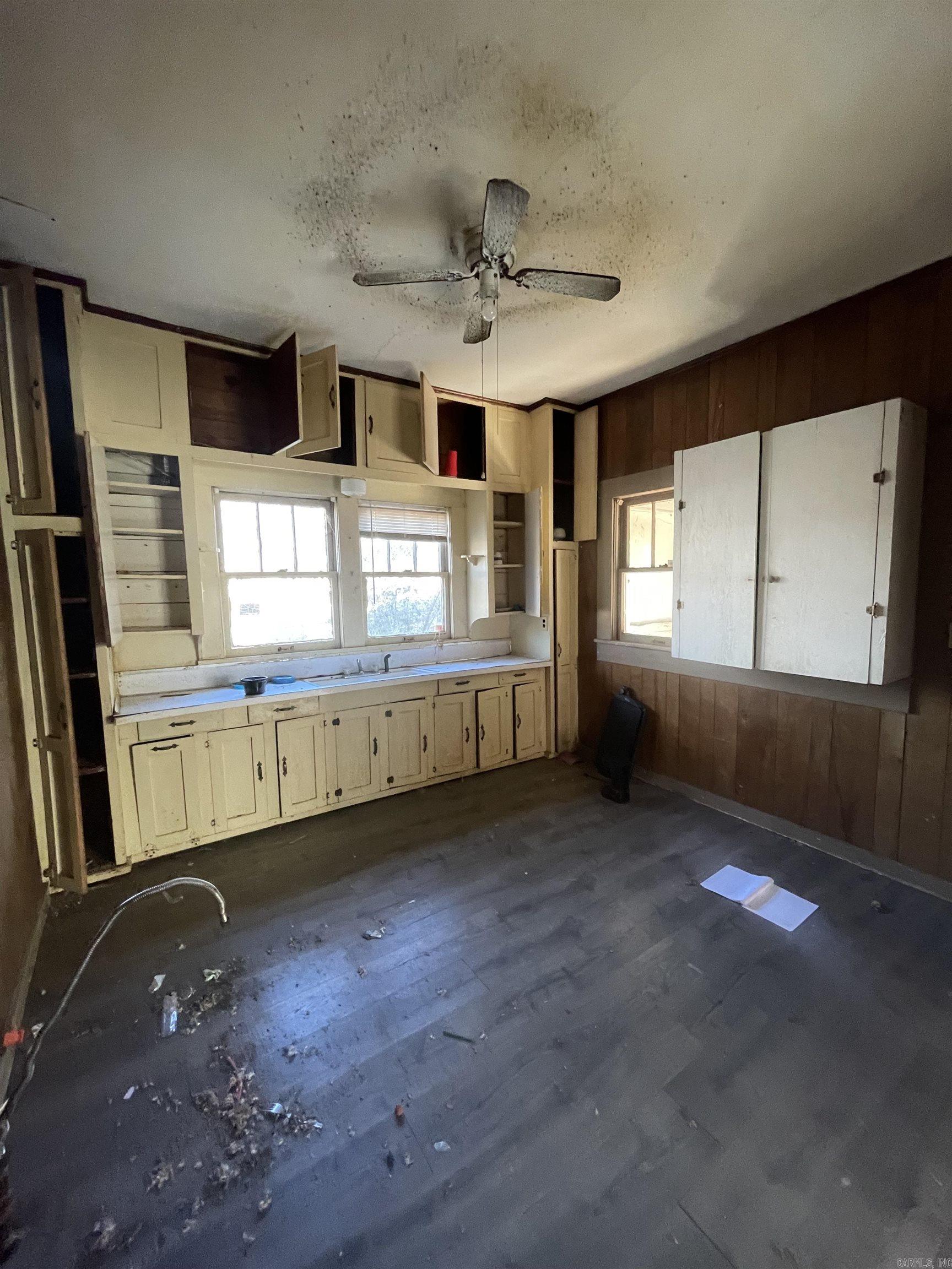 CAMDEN CITY METES & BOUNDS - Residential