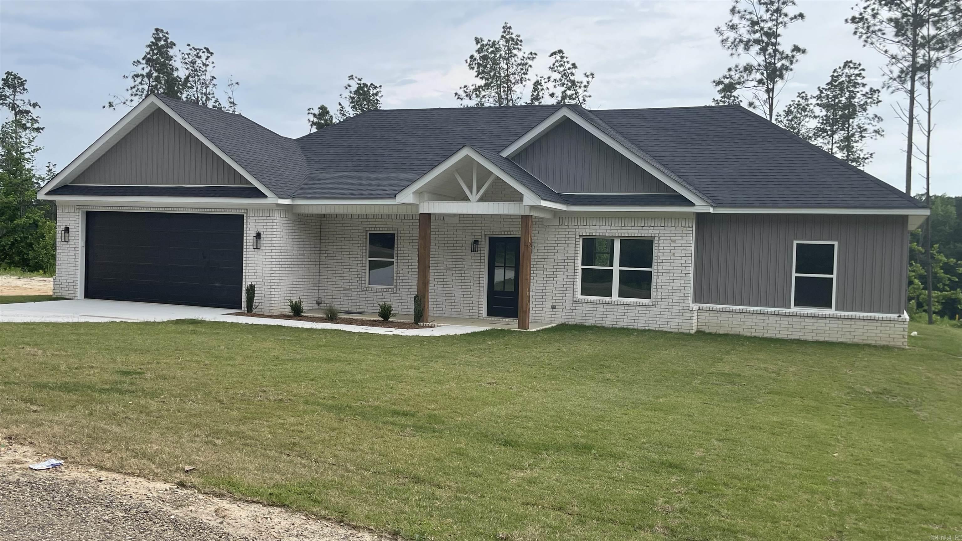 DALE ROAD ACRES PHASE 1 - Residential