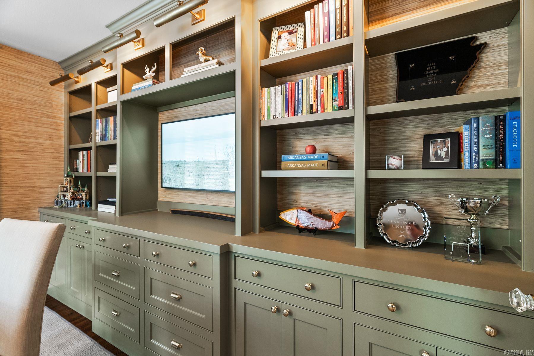 Pulaski Heights - Residential