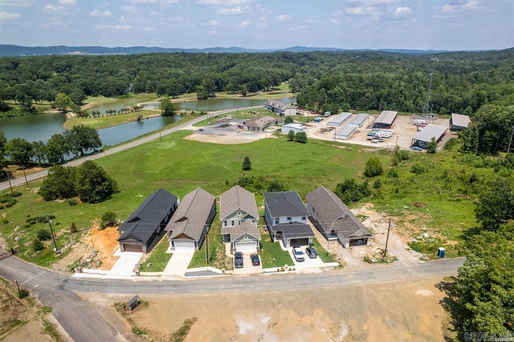 POND VIEW ESTATES - Residential