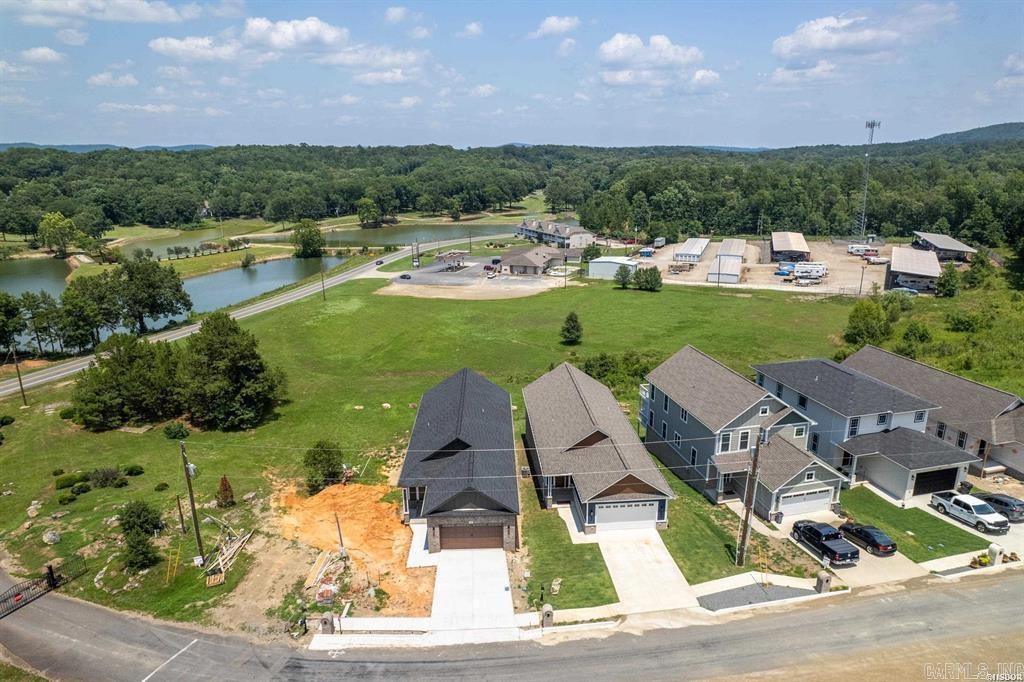 POND VIEW ESTATES - Residential