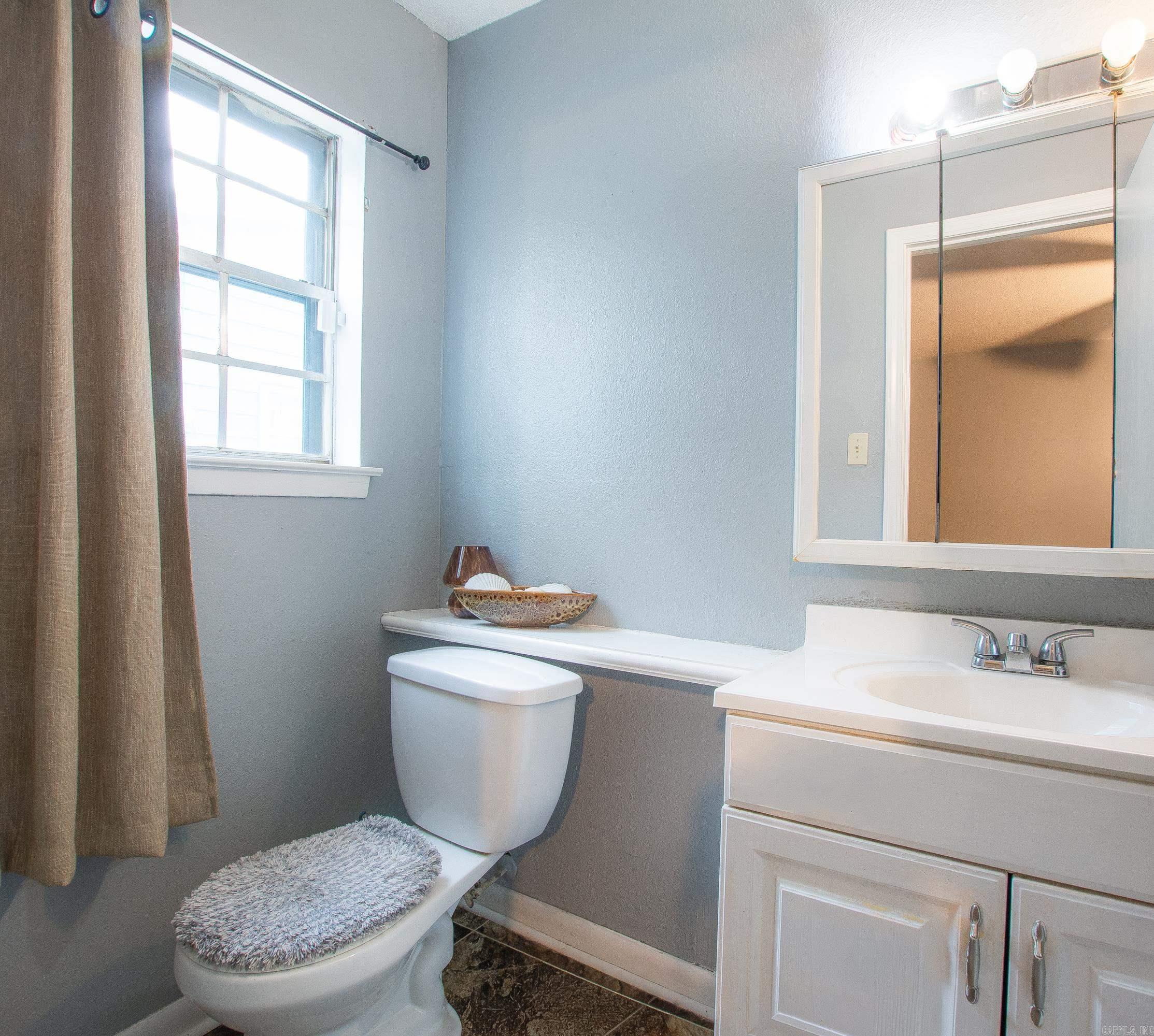 CASTLEWOOD - Residential