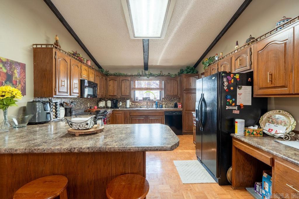 OAKWOOD ESTATES - Residential