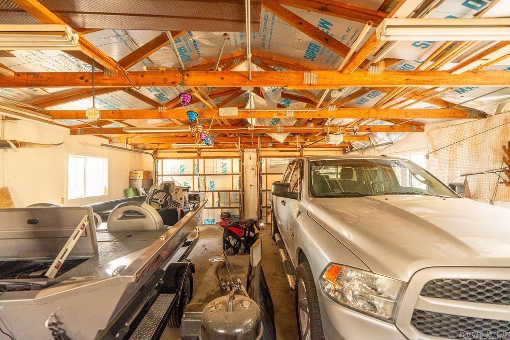 OAKWOOD ESTATES - Residential