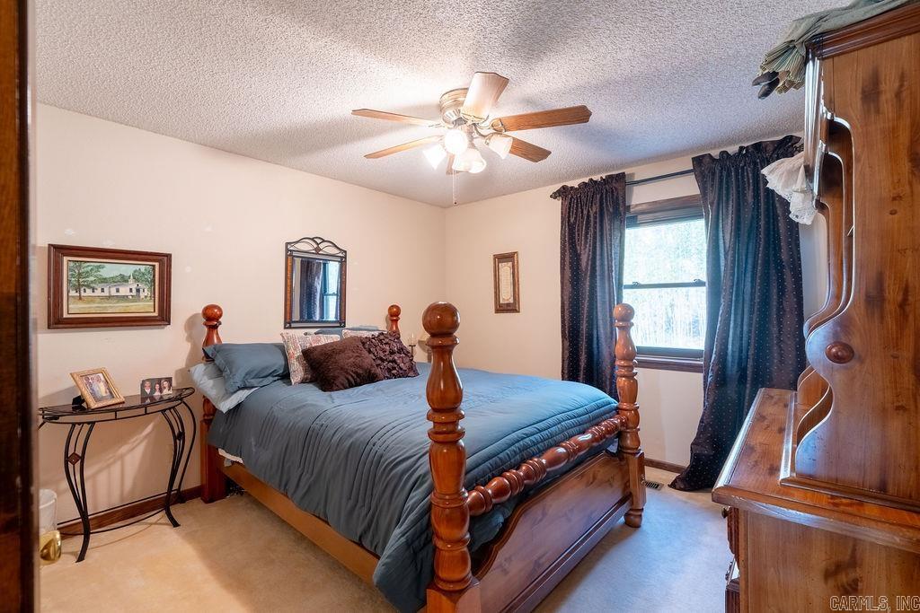 OAKWOOD ESTATES - Residential