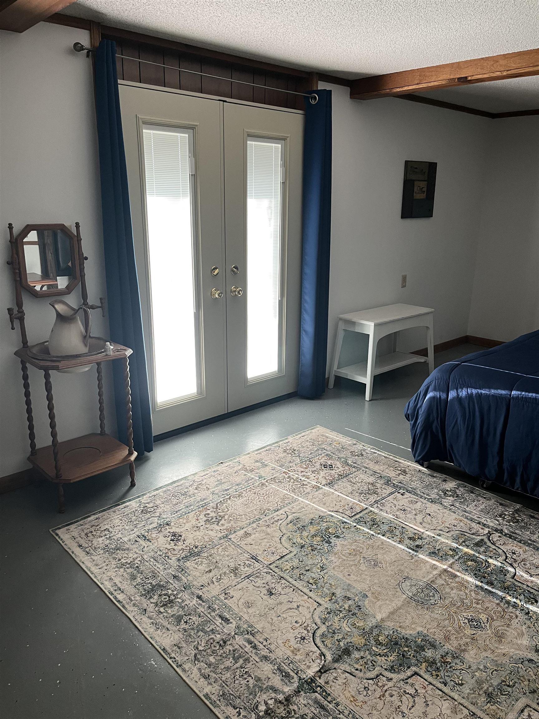 OAKWOOD ESTATES - Residential