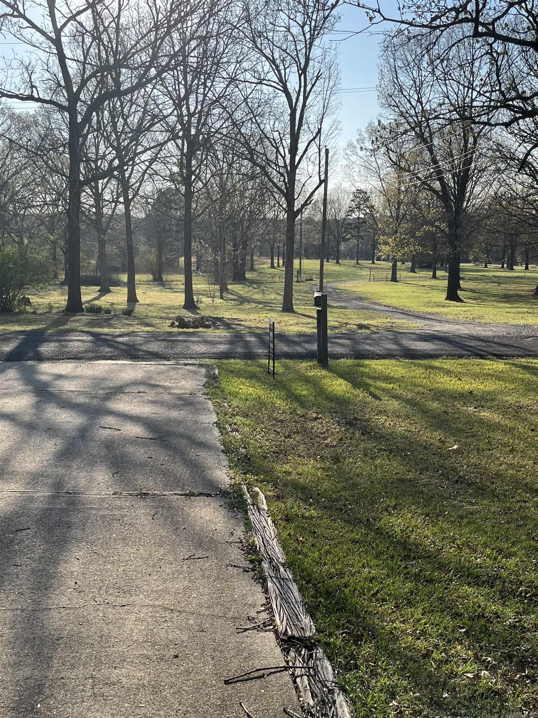 OAKWOOD ESTATES - Residential