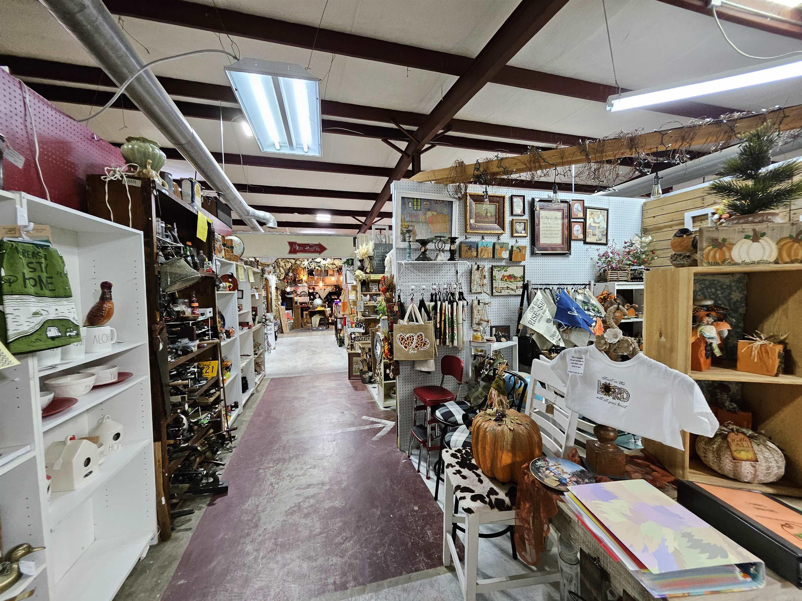 2N-11-6 - Commercial Sale