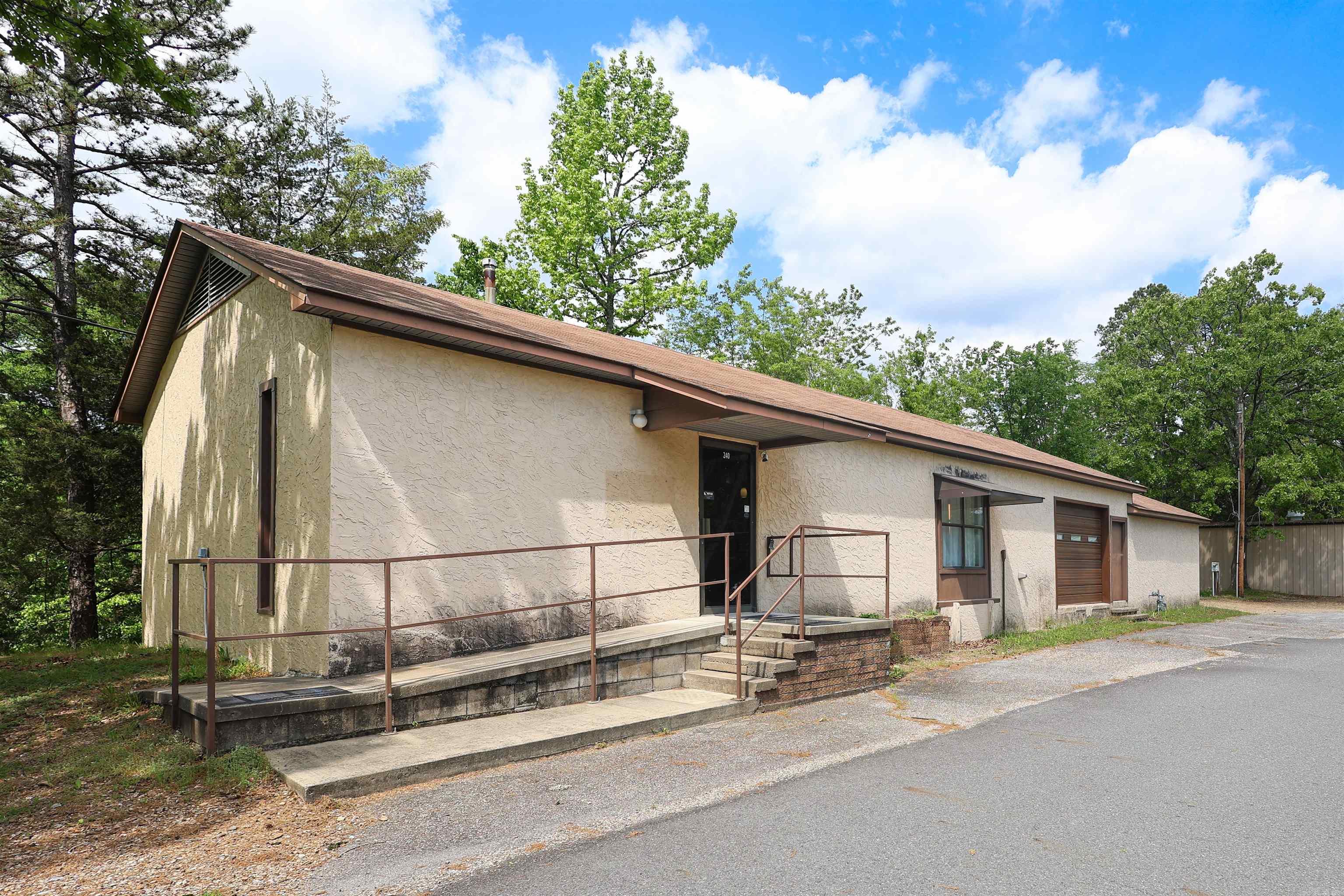 MOUNT IDA CITY ACREAGE - Residential