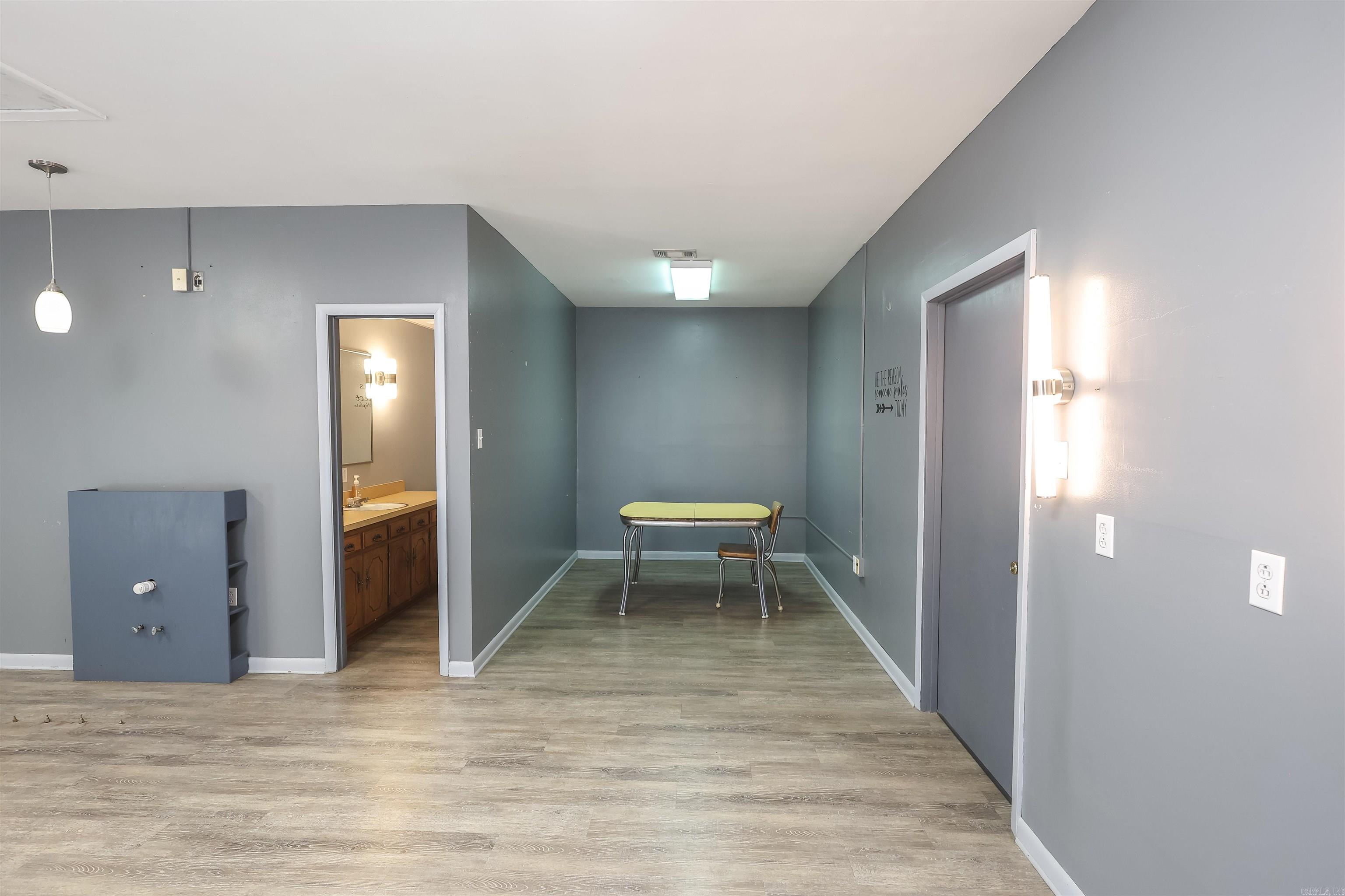 MOUNT IDA CITY ACREAGE - Residential