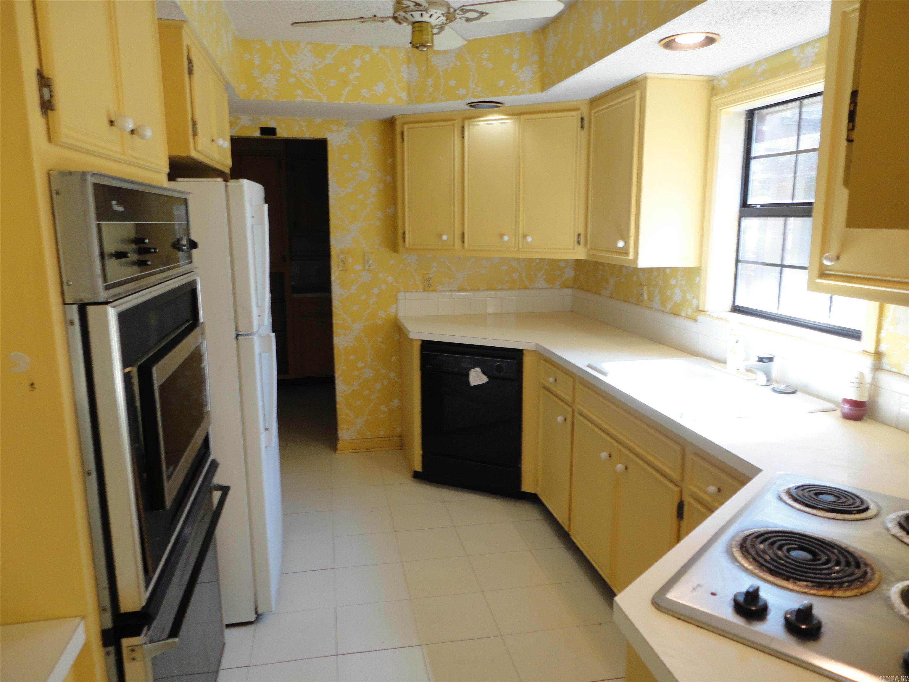 WINDSOR PLACE - Residential