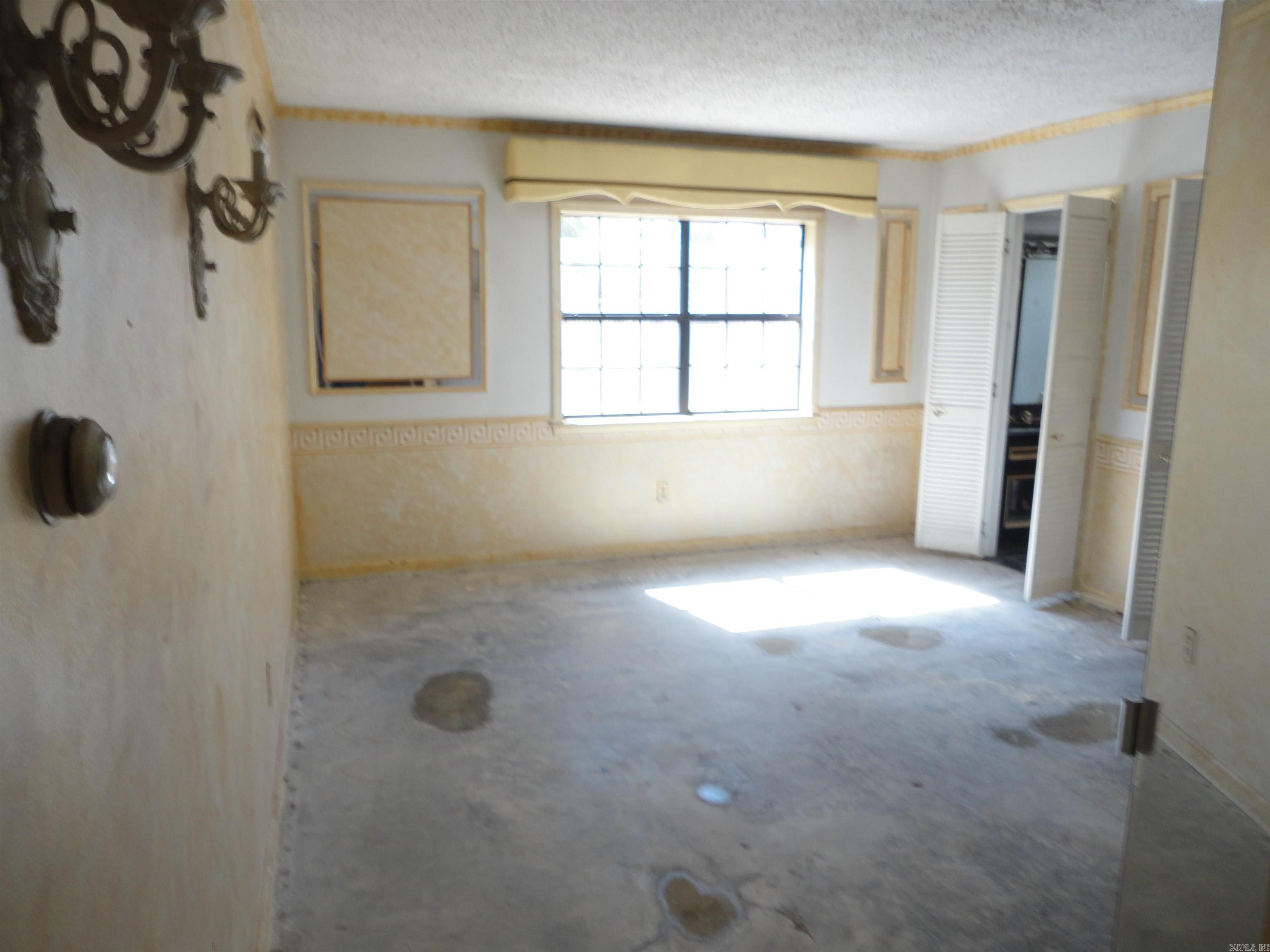 WINDSOR PLACE - Residential