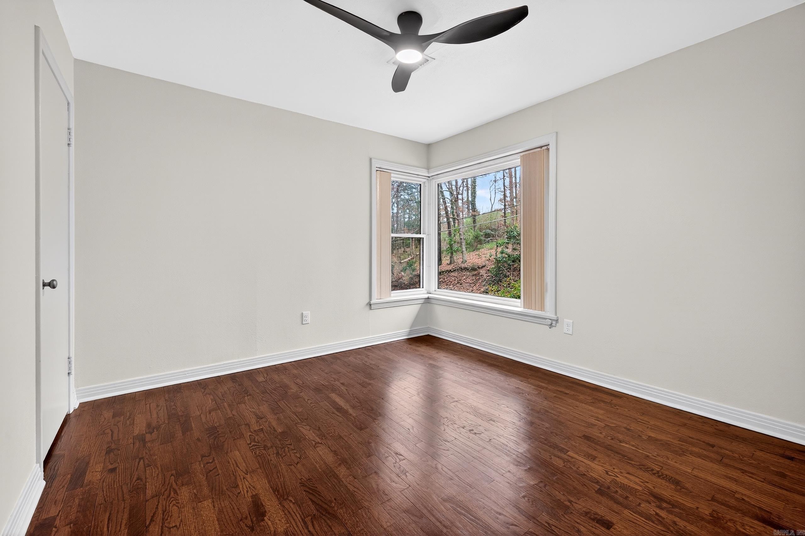 EDDY & LONGINOTTI - Residential