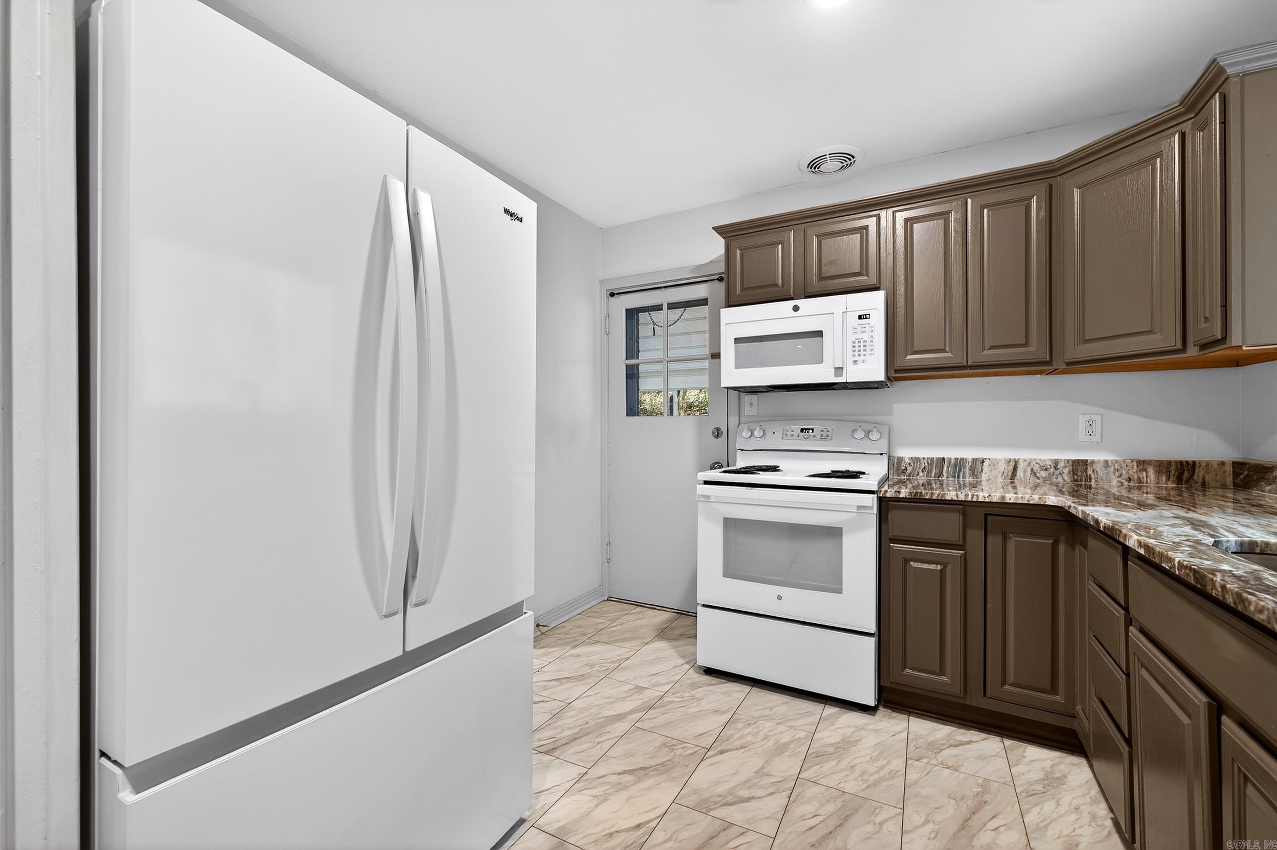 EDDY & LONGINOTTI - Residential