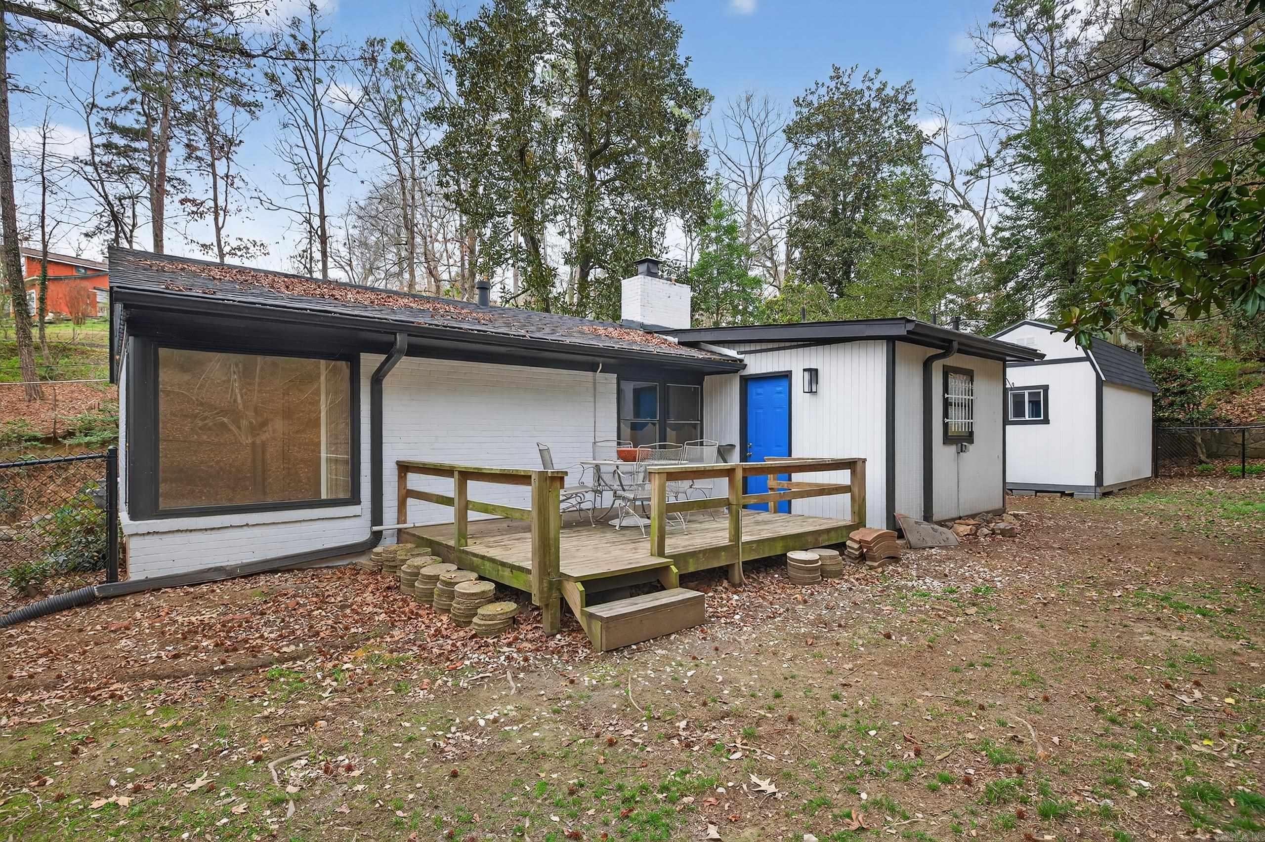 EDDY & LONGINOTTI - Residential