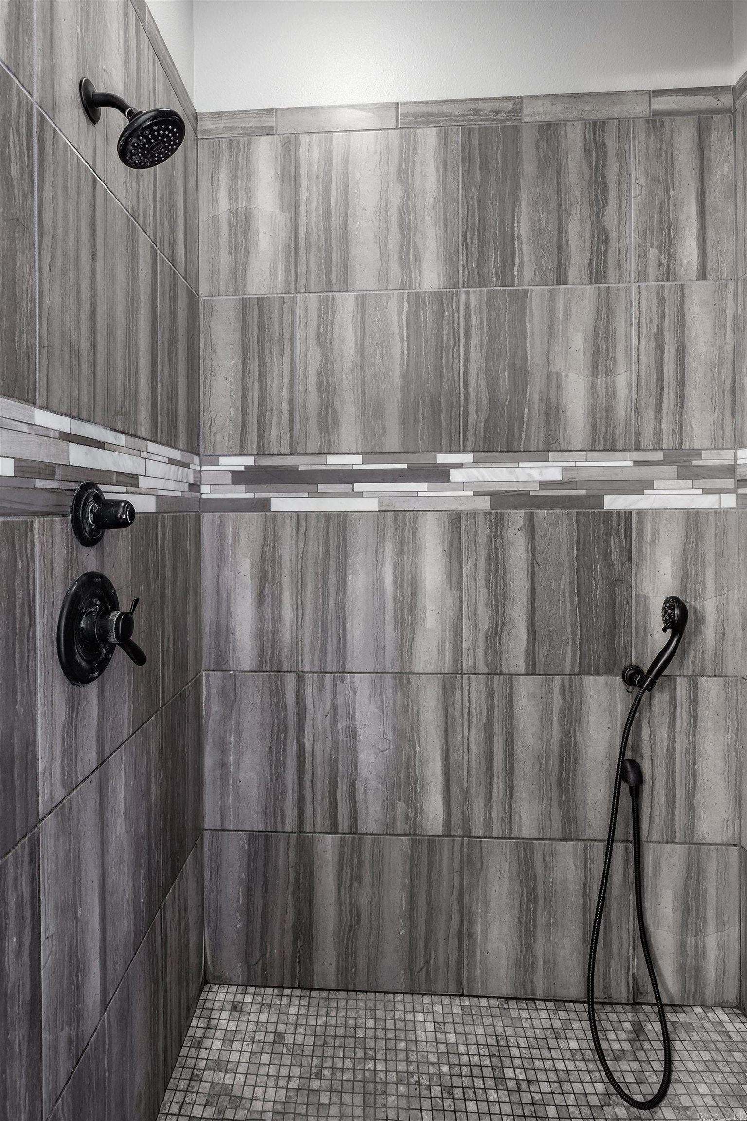 WESTSHORE ADDN HURRICANE LAKE ES - Residential