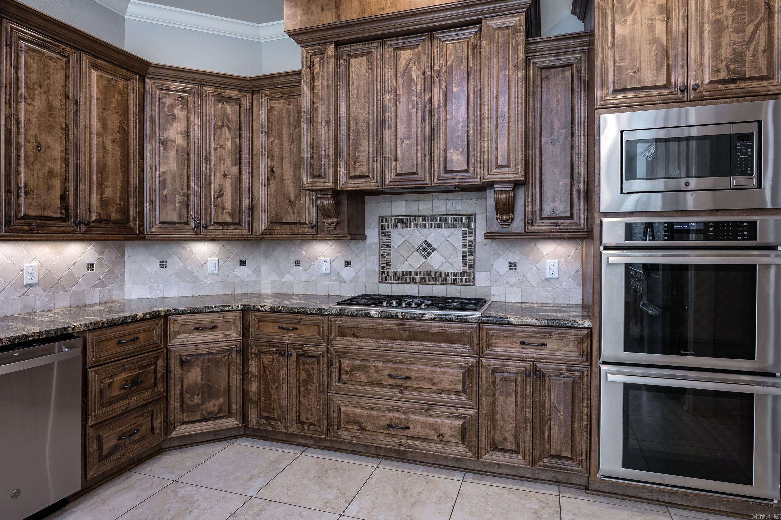 WESTSHORE ADDN HURRICANE LAKE ES - Residential