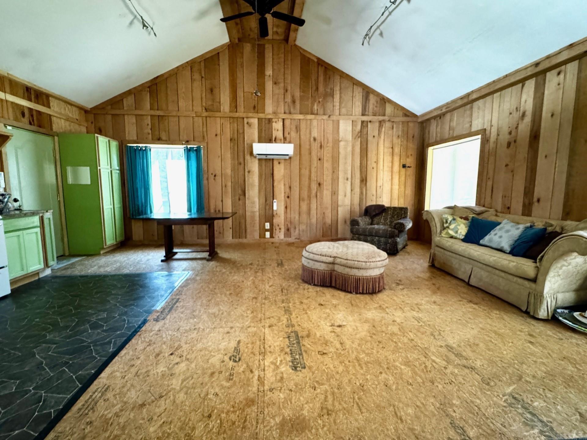 TREASURE ISLE 1 - Residential