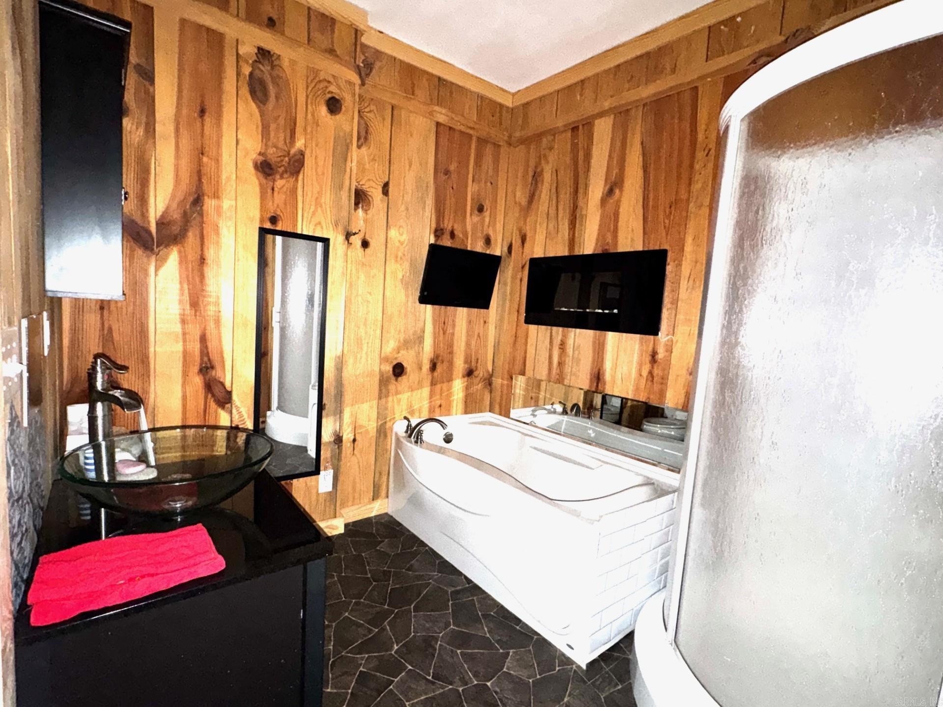 TREASURE ISLE 1 - Residential