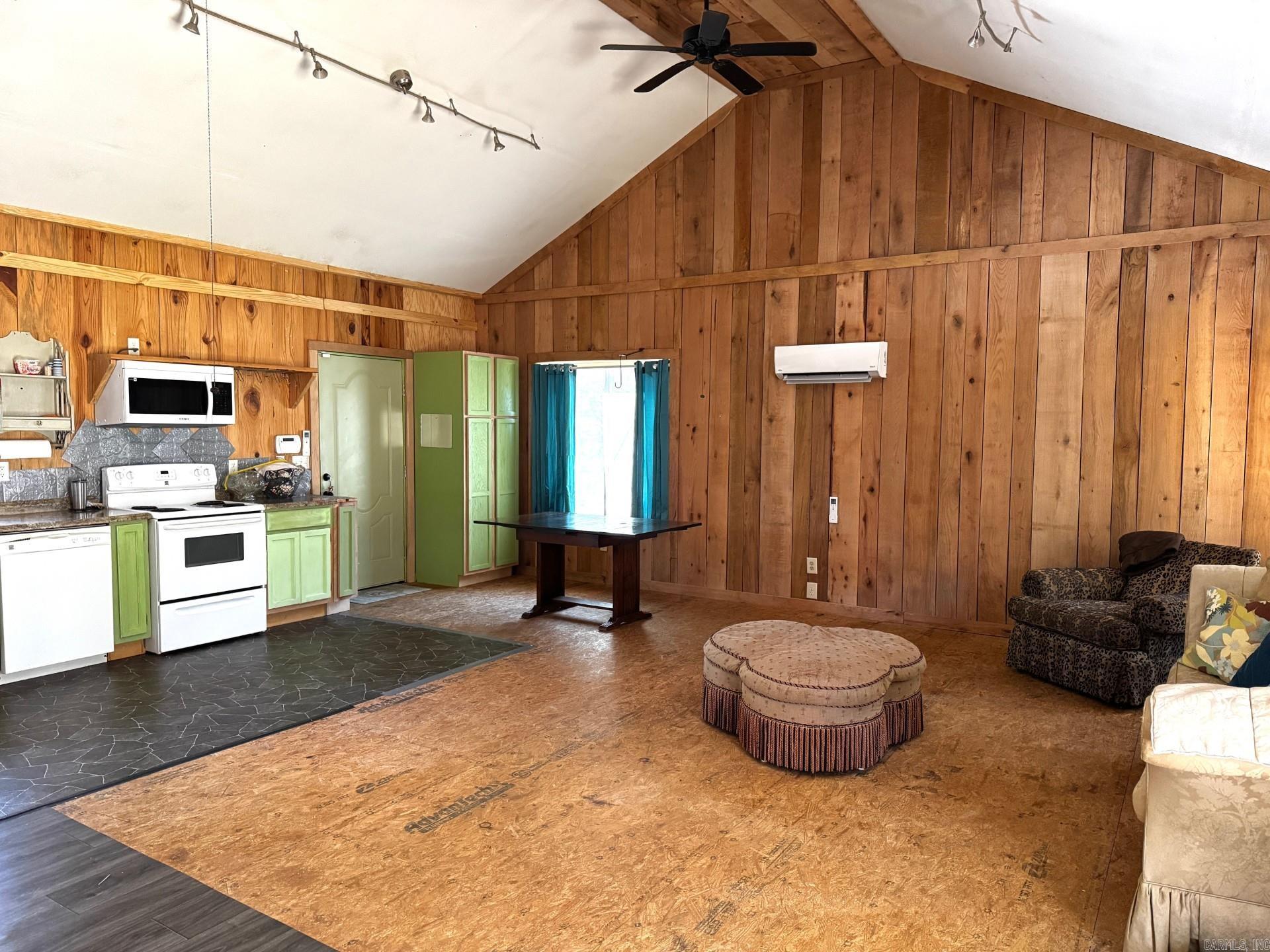 TREASURE ISLE 1 - Residential