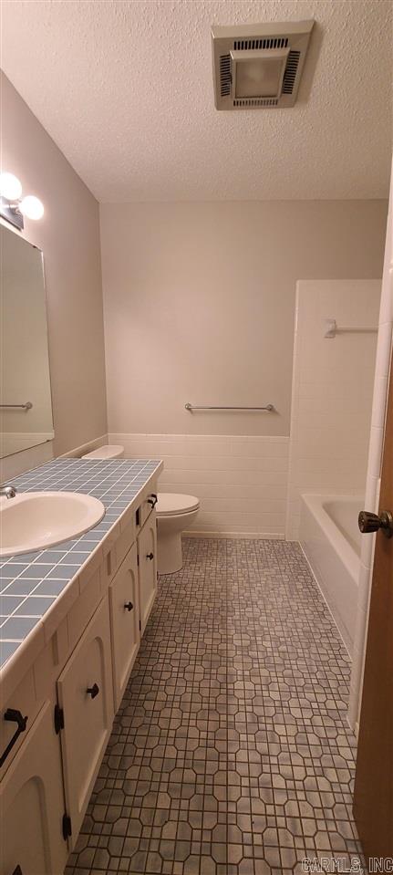 North Hills Manor #1 - Residential Lease