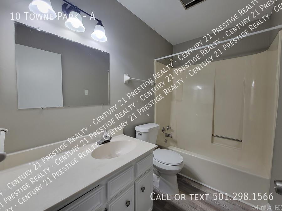 Towne Park - Residential Lease