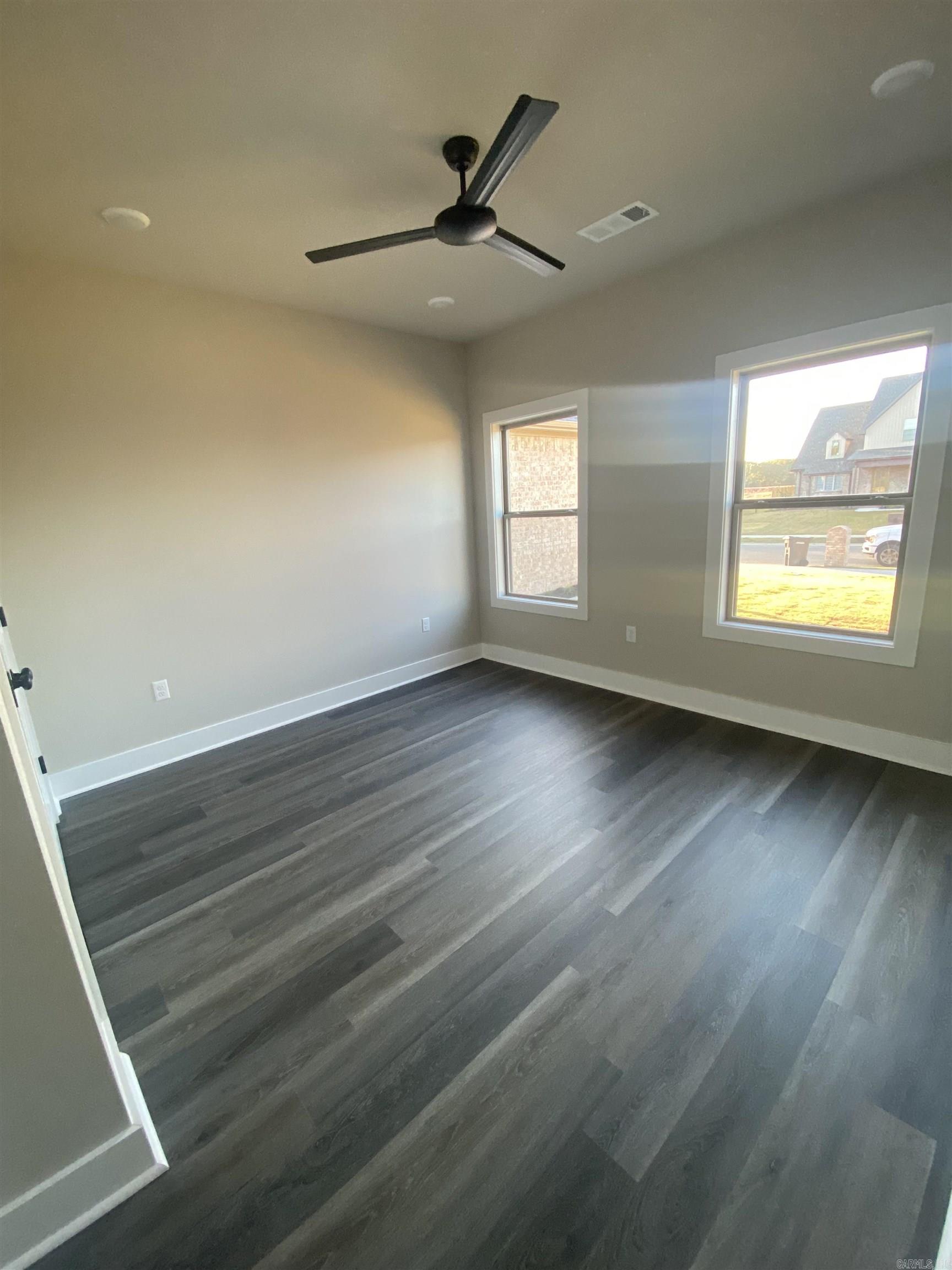 Lake Pointe Estates - Residential