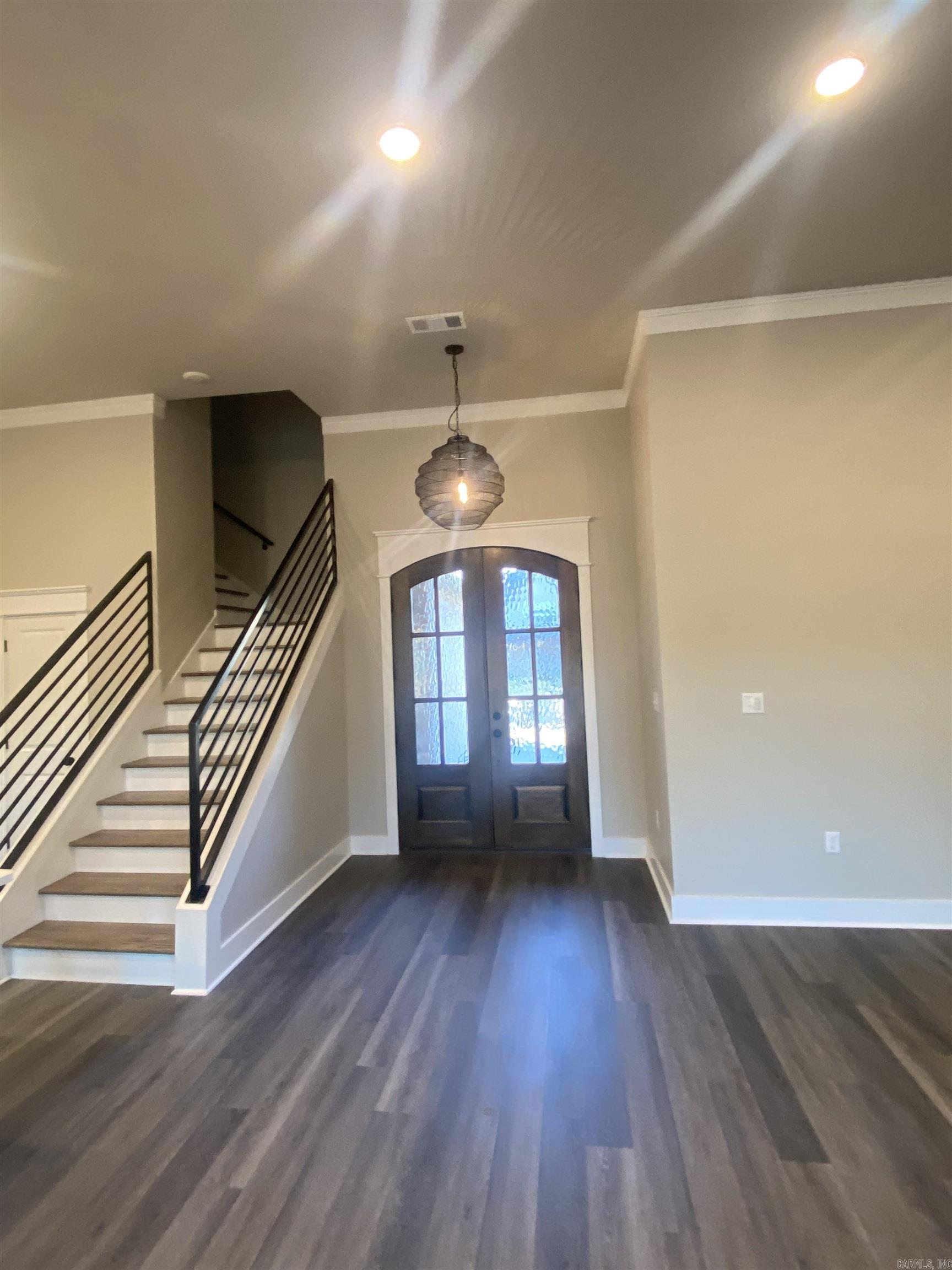 Lake Pointe Estates - Residential