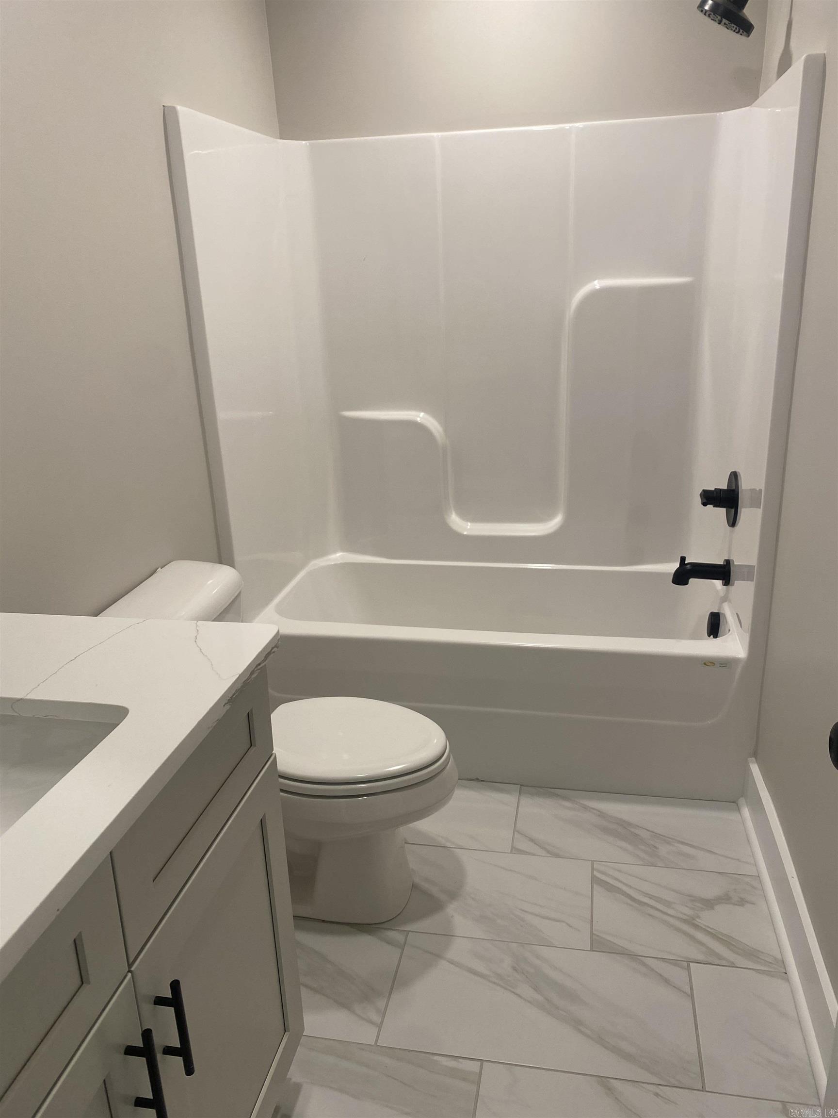 Lake Pointe Estates - Residential