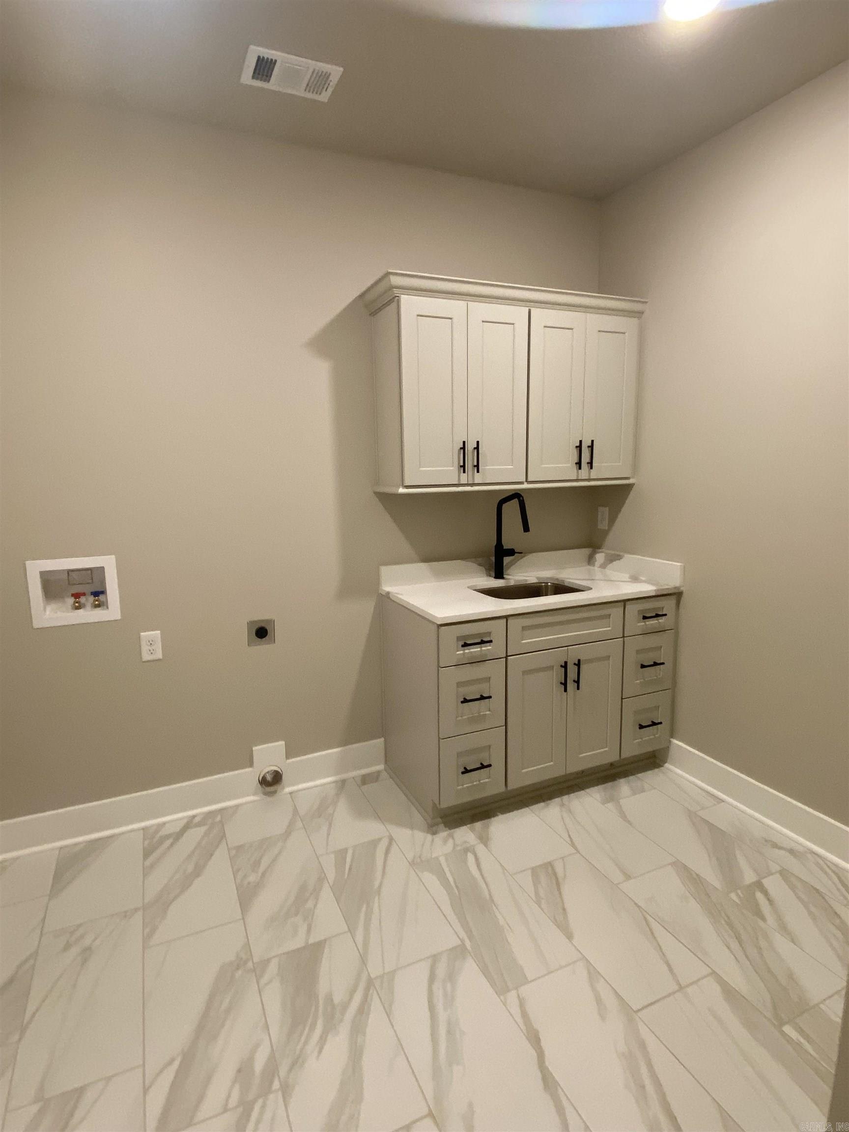 Lake Pointe Estates - Residential