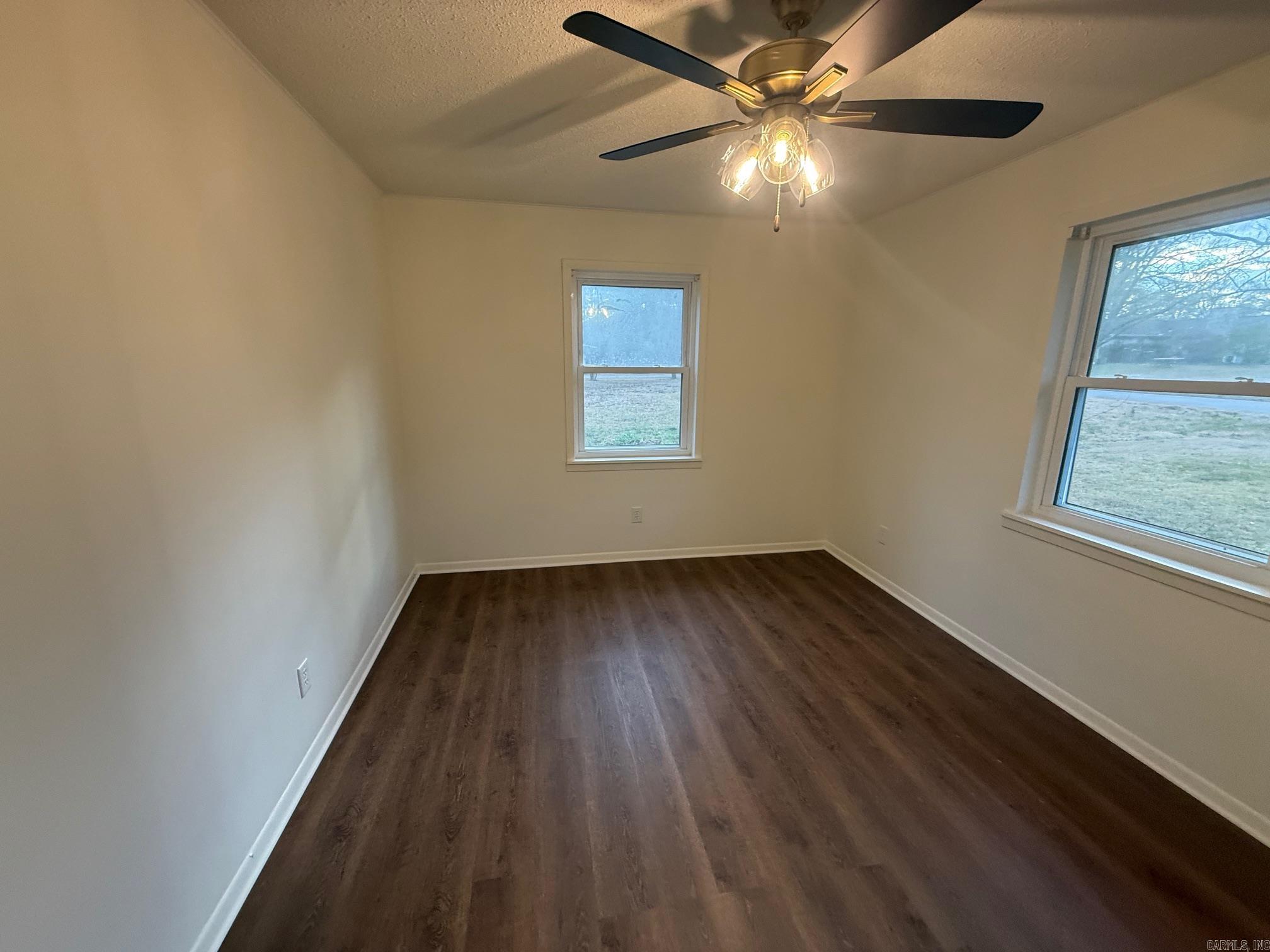 GREEN MEADOWS - Residential