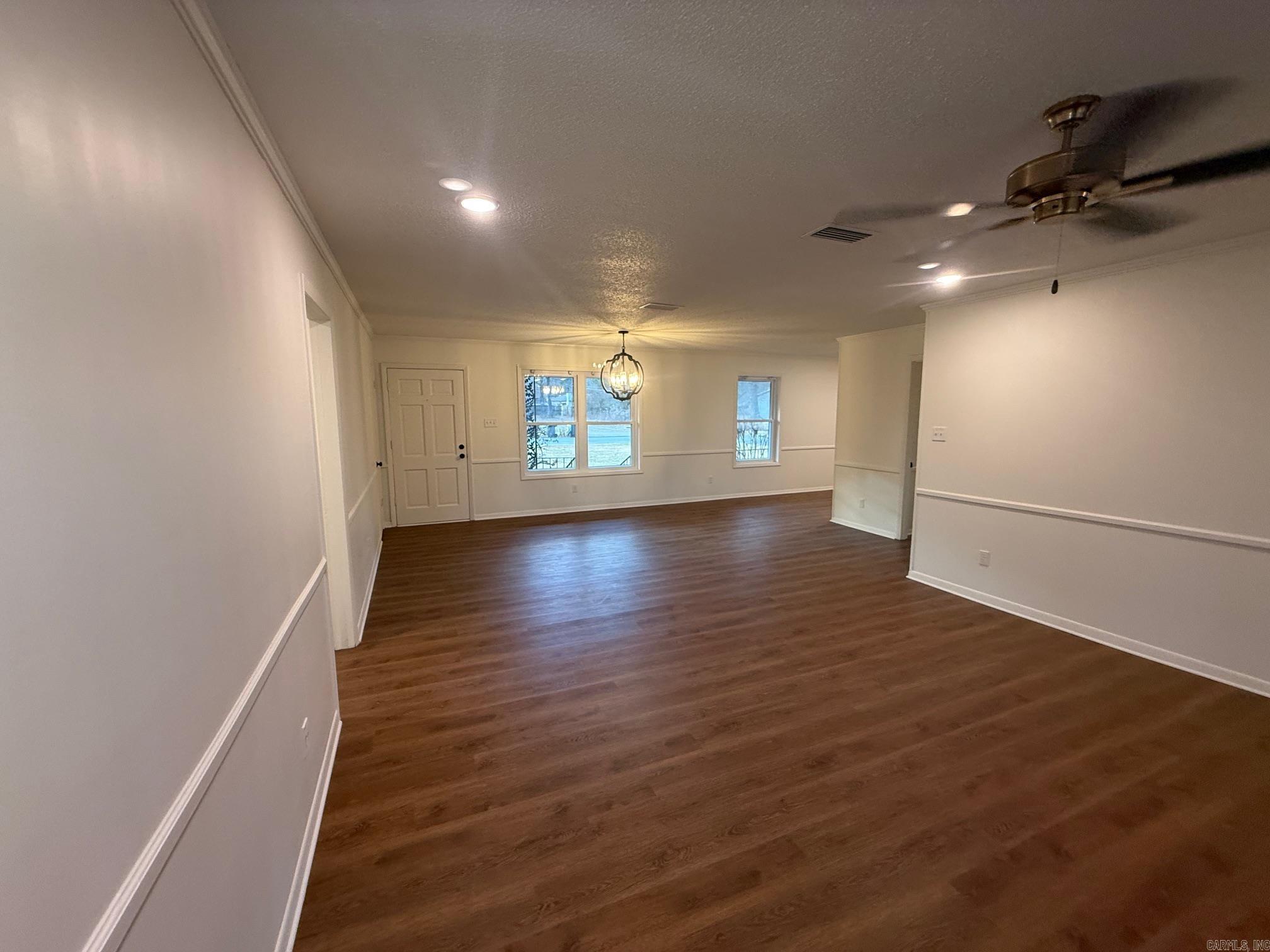 GREEN MEADOWS - Residential