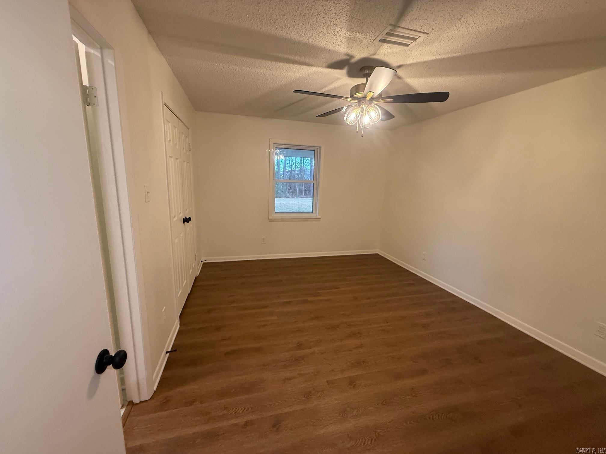 GREEN MEADOWS - Residential