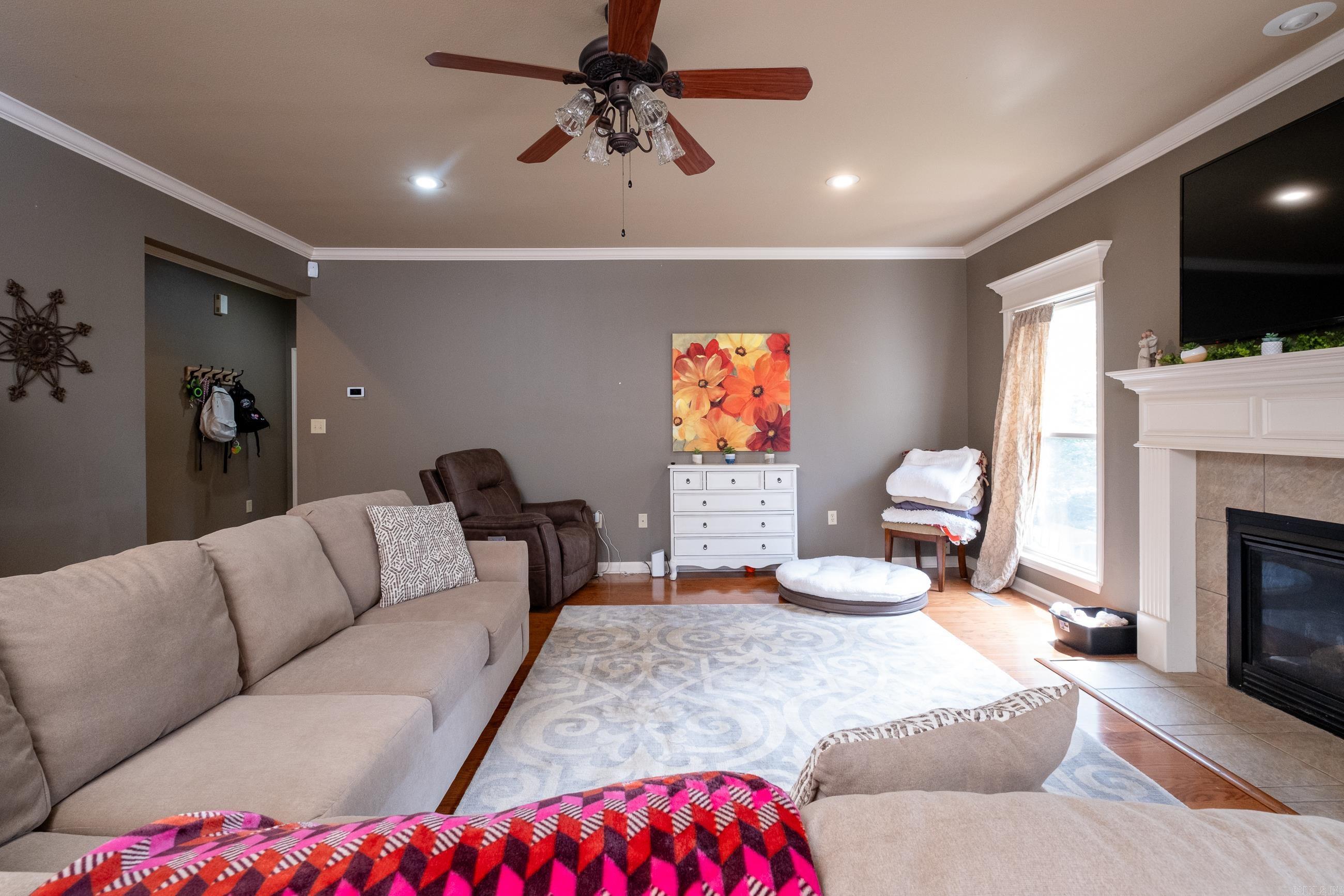 THE VILLAGES OF WELLINGTON - Residential