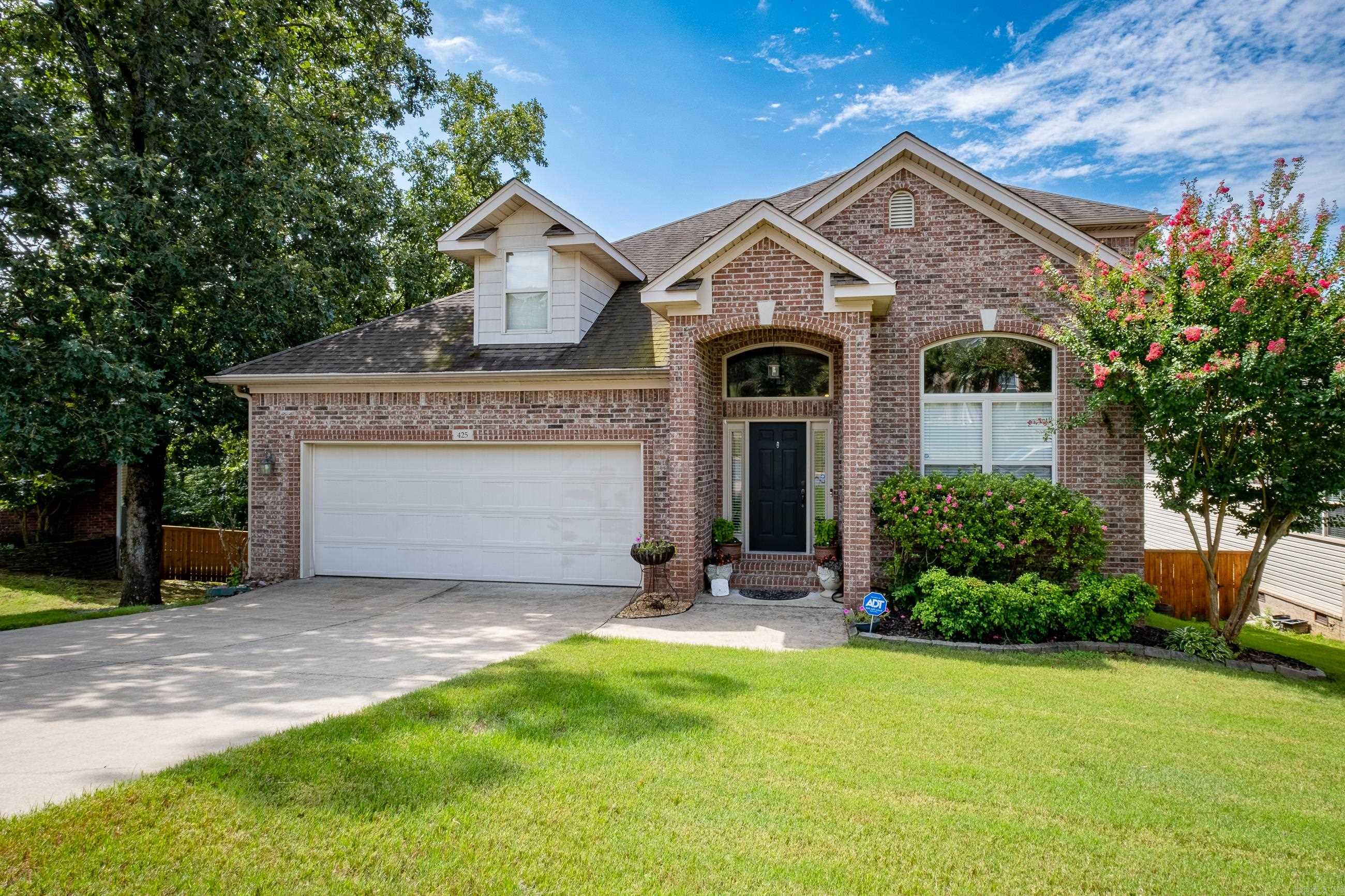 THE VILLAGES OF WELLINGTON - Residential