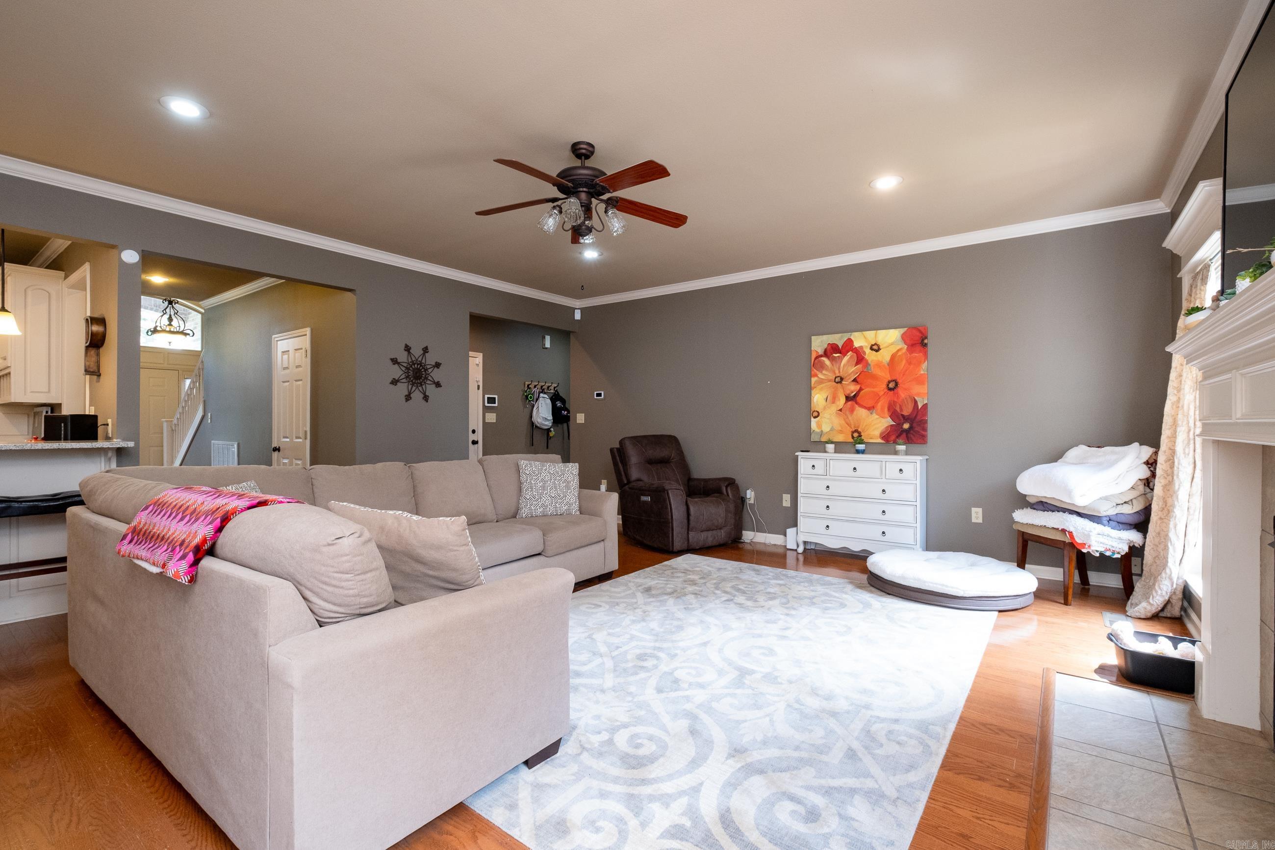 THE VILLAGES OF WELLINGTON - Residential