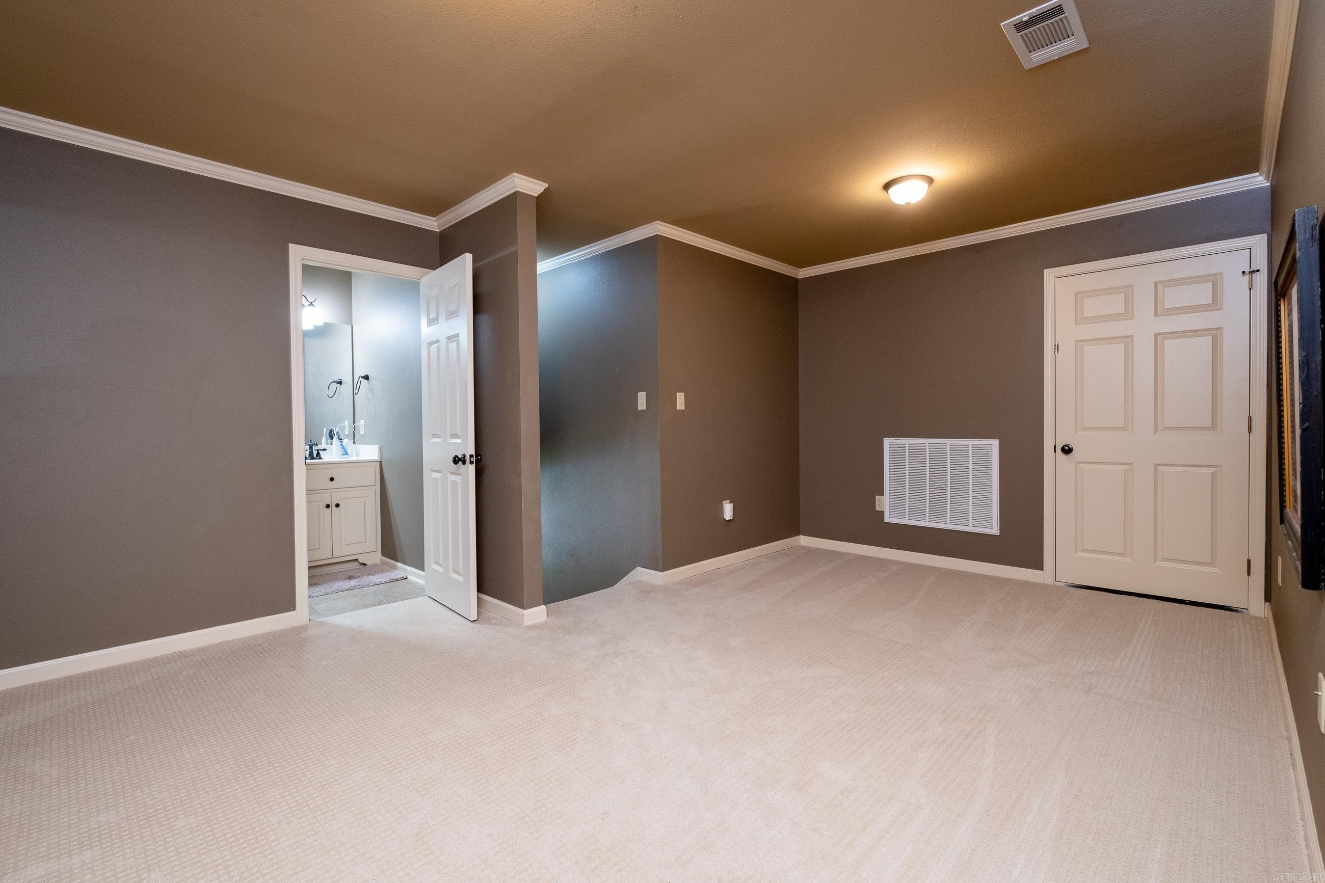 THE VILLAGES OF WELLINGTON - Residential