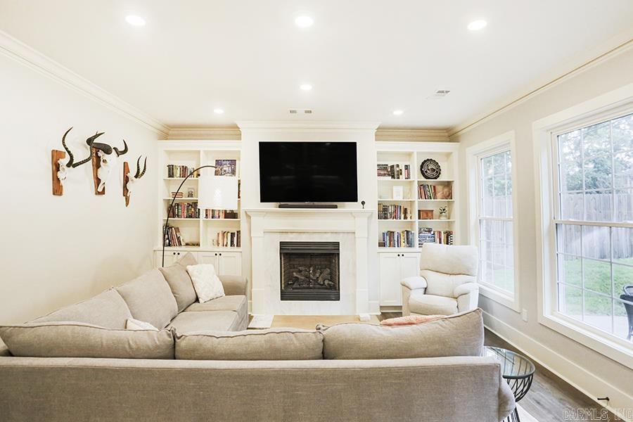 WESTOVER HILLS - Residential