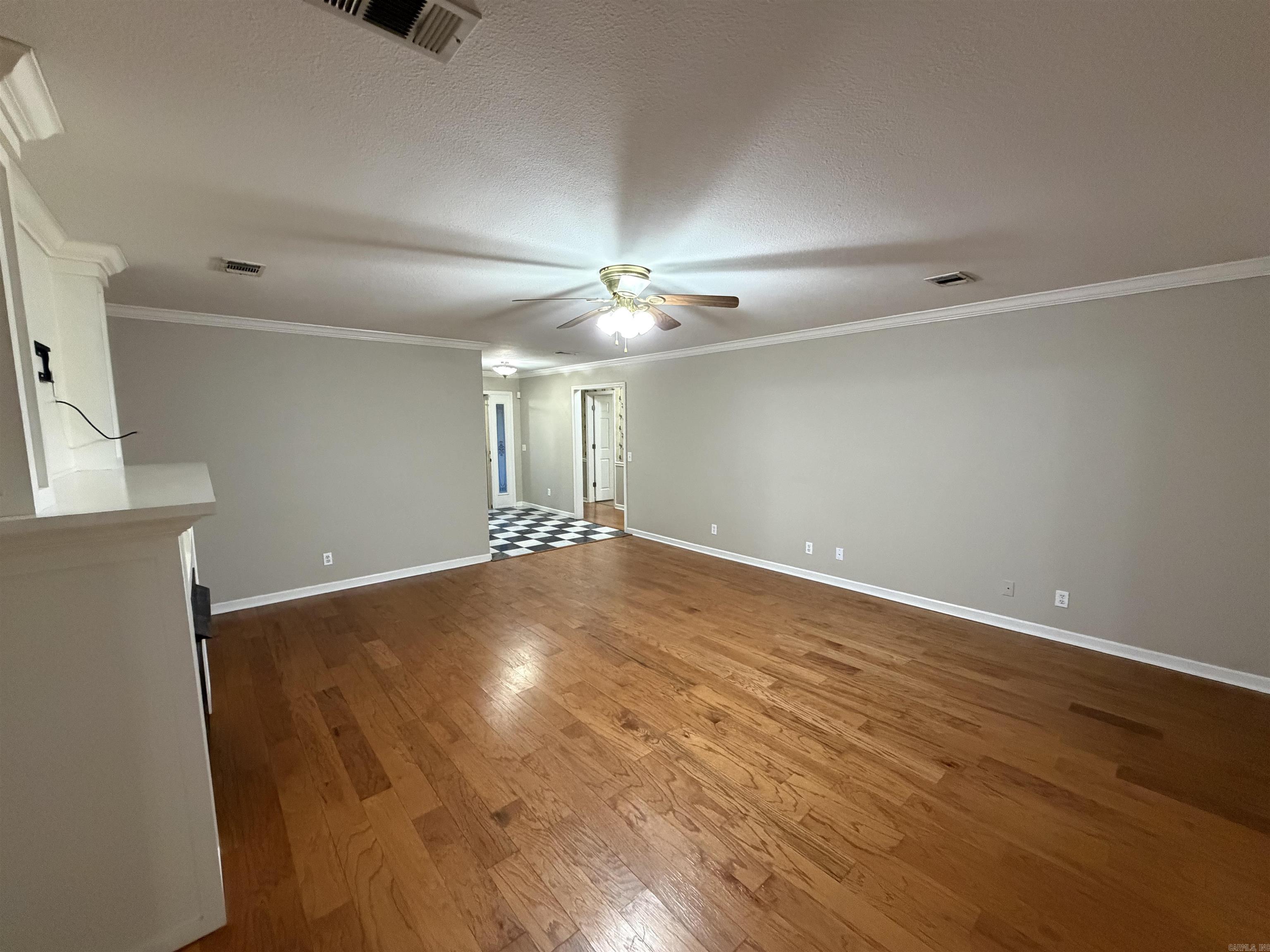 BALLARD HEIGHTS - Residential