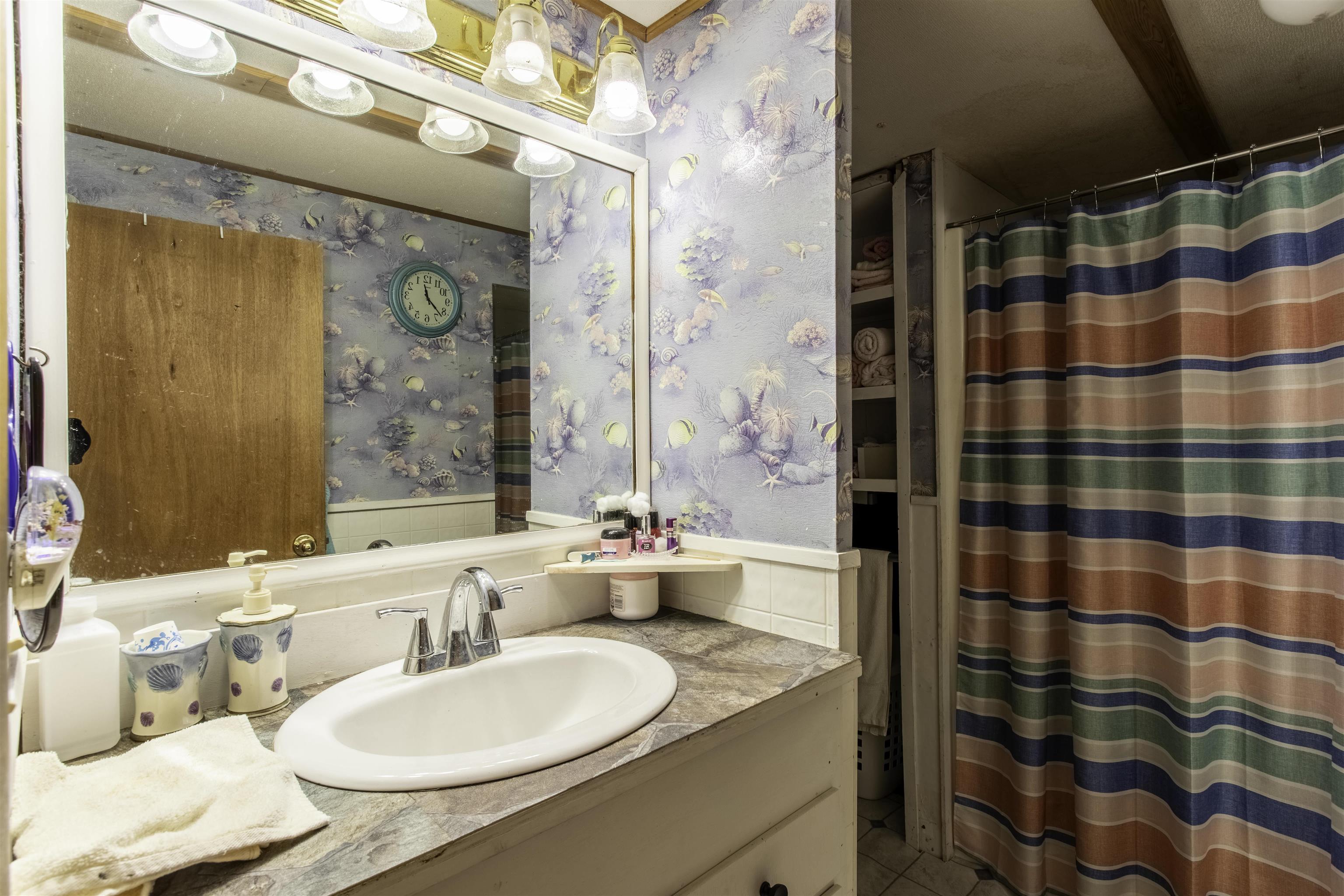 RAVENDEN UNPL - Residential