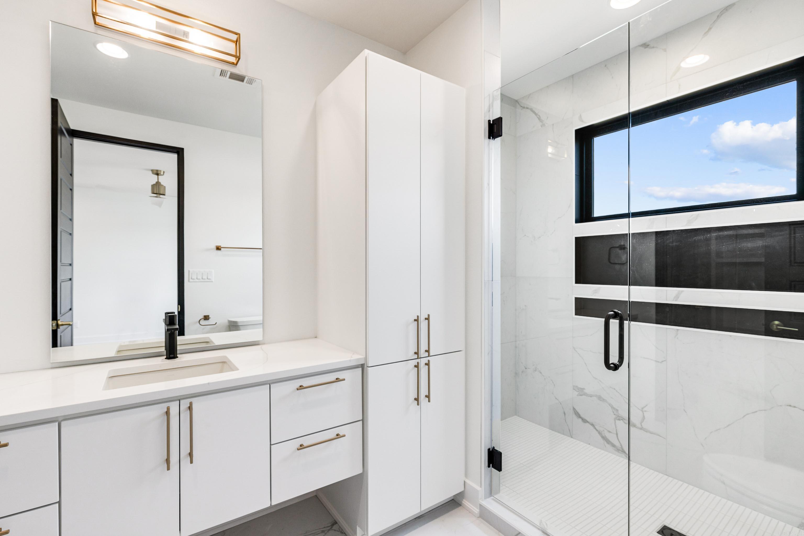 THE POINTE HURRICANE ESTATES - Residential