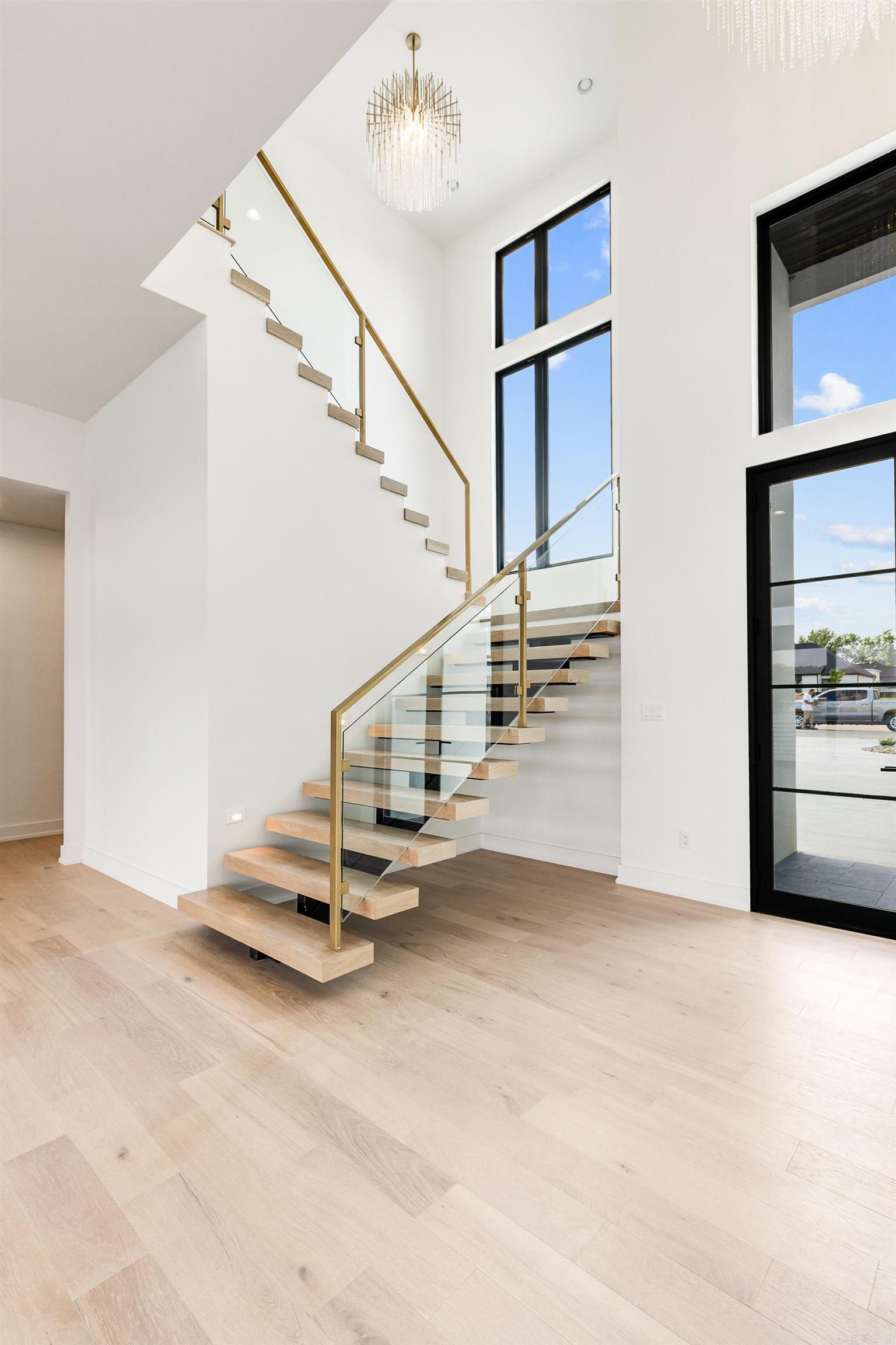 THE POINTE HURRICANE ESTATES - Residential