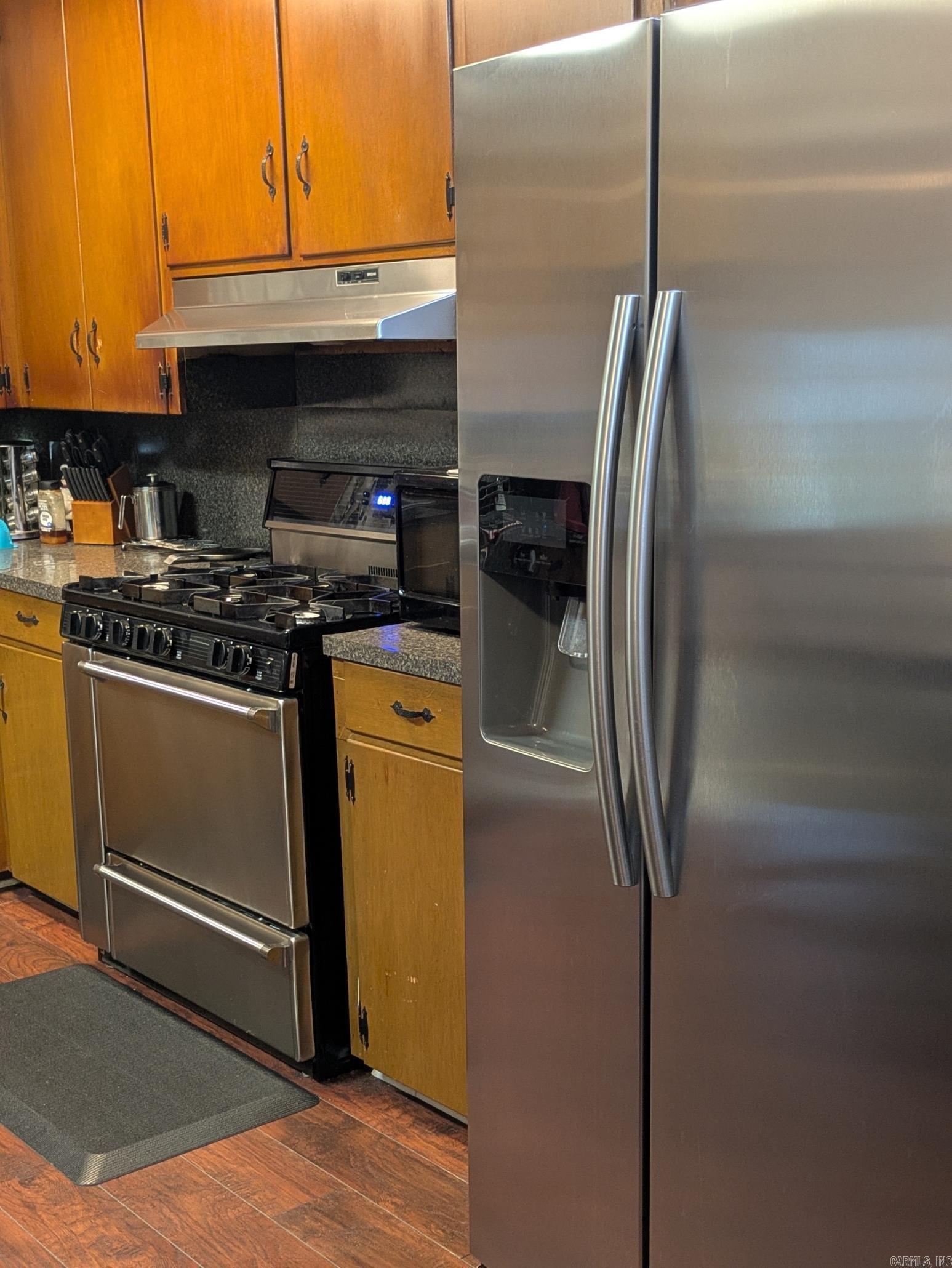 WILLOUGHBY & FRIEDMAN - Residential