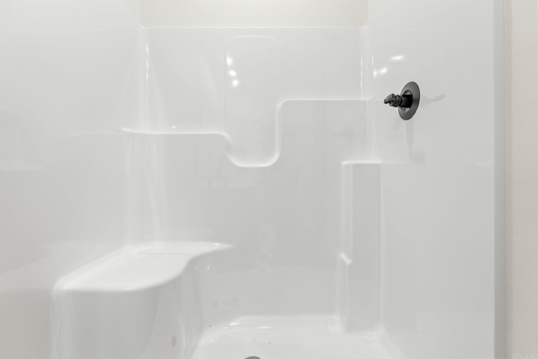 ULES WATSON PLACE - Residential