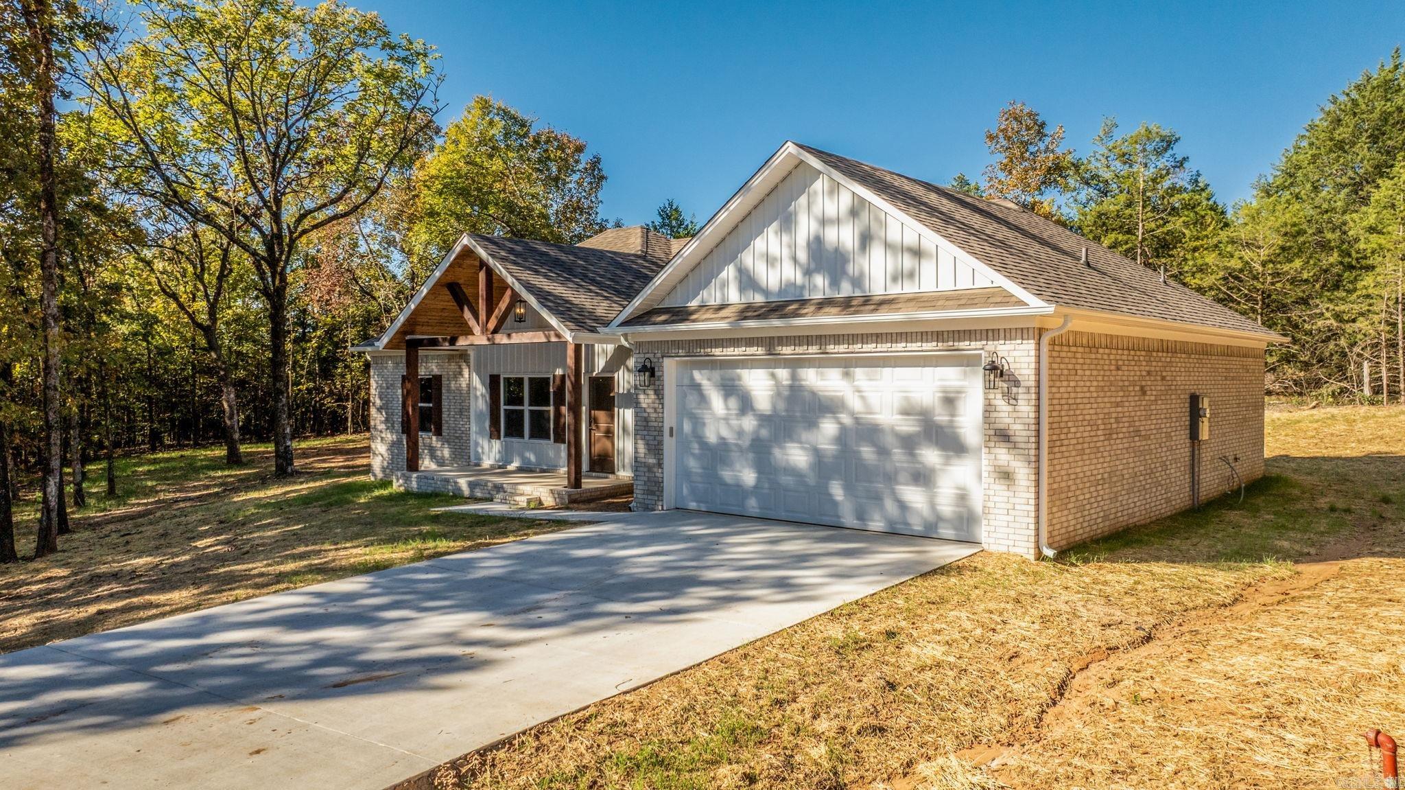 ULES WATSON PLACE - Residential