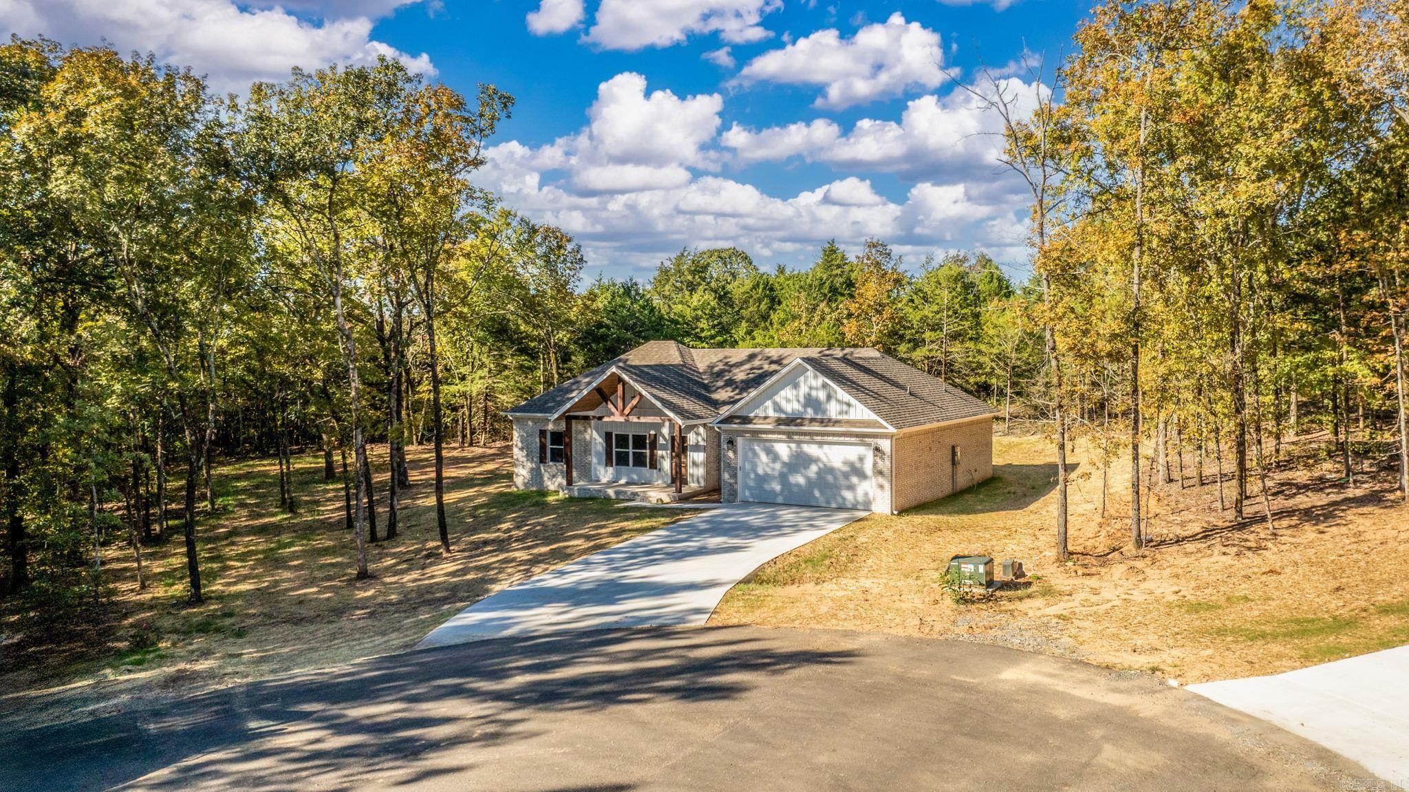 ULES WATSON PLACE - Residential