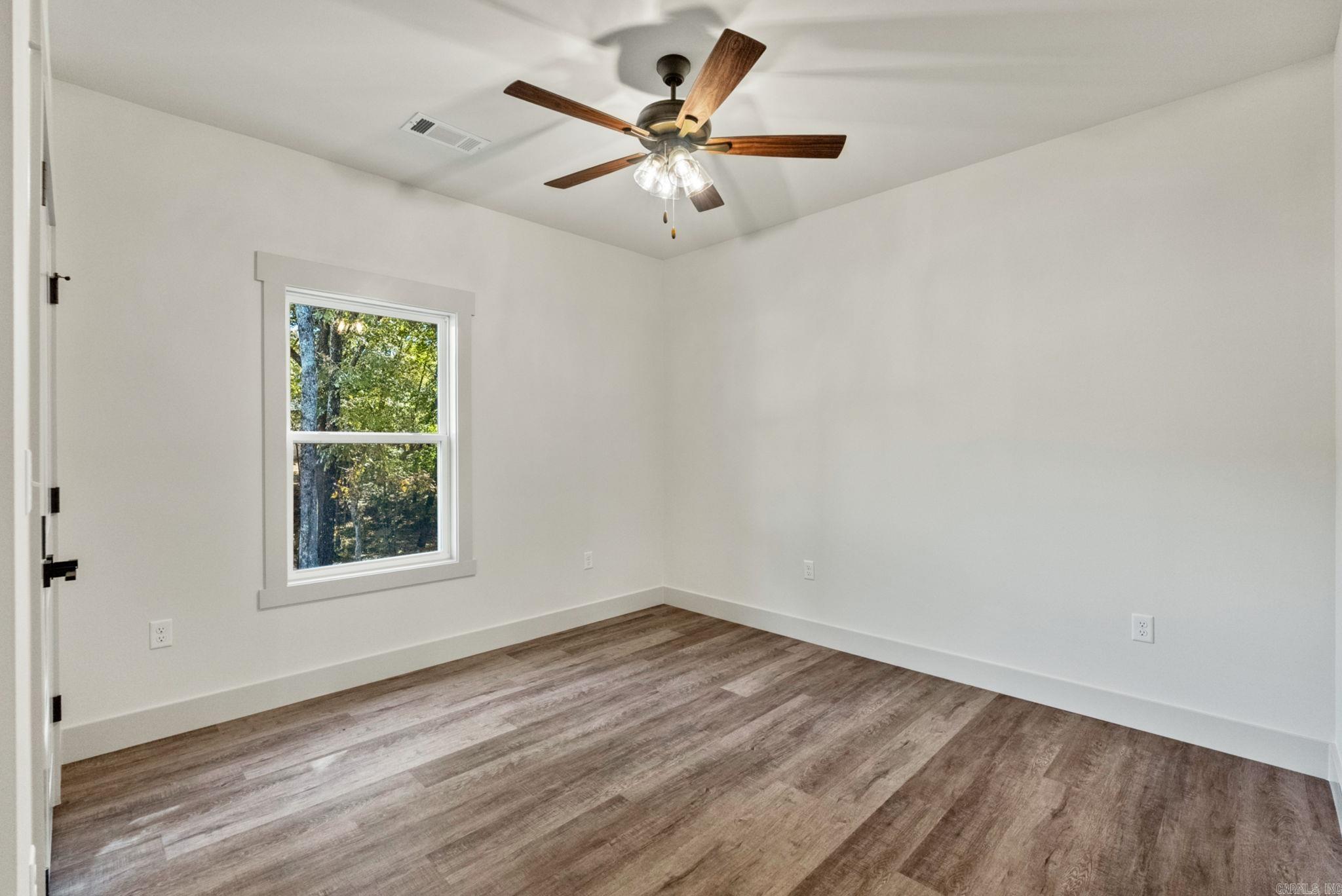 ULES WATSON PLACE - Residential