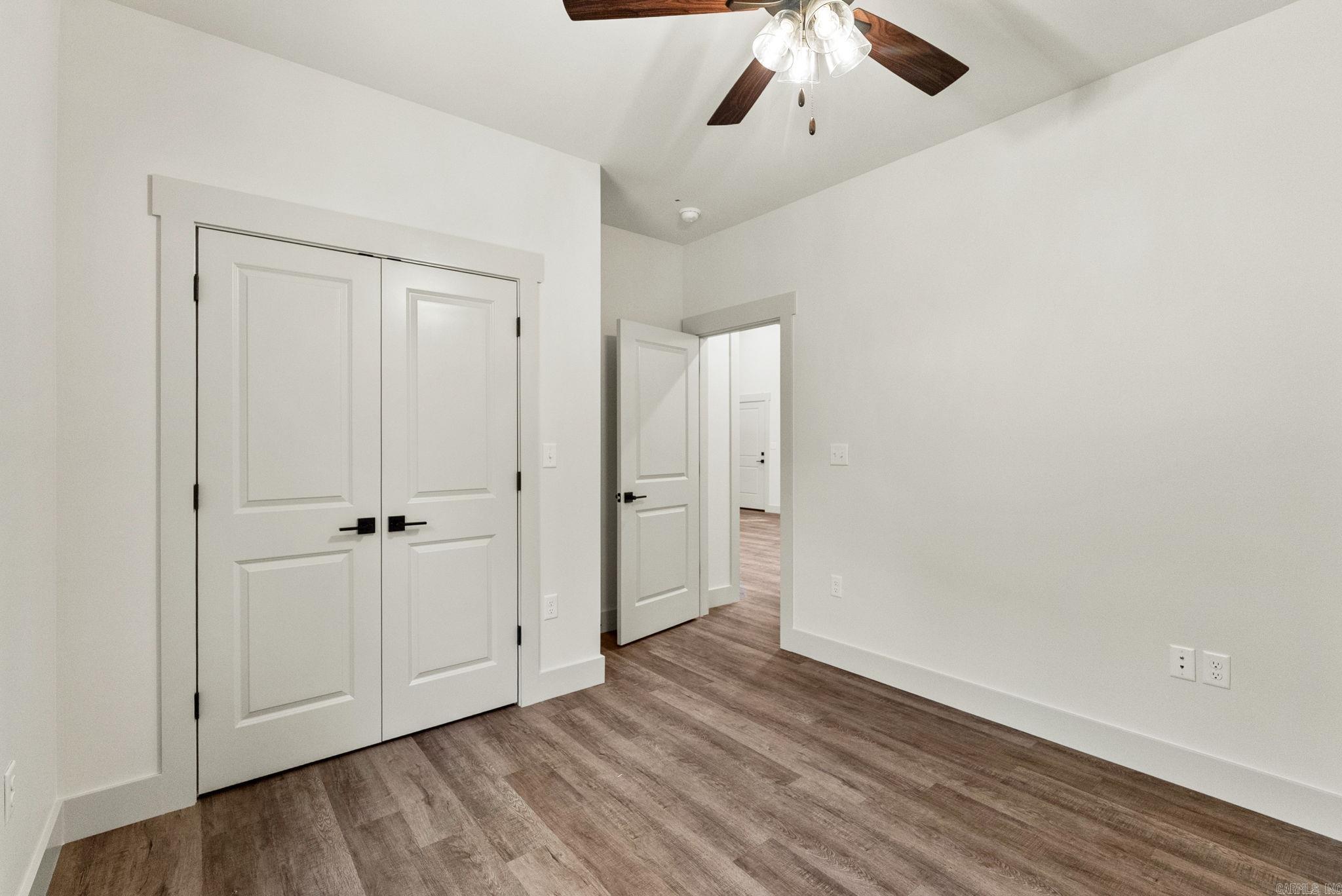 ULES WATSON PLACE - Residential